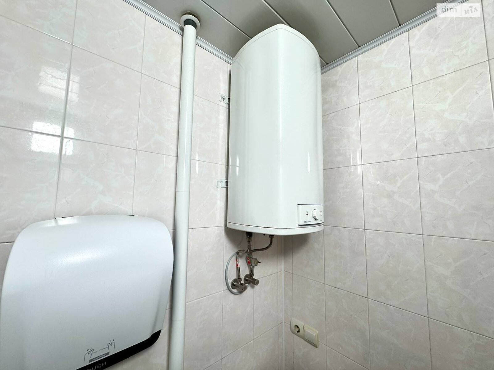 Продажа трехкомнатной квартиры в Виннице, на ул. Марии Литвиненко-Вольгемут 19, район Урожай фото 1