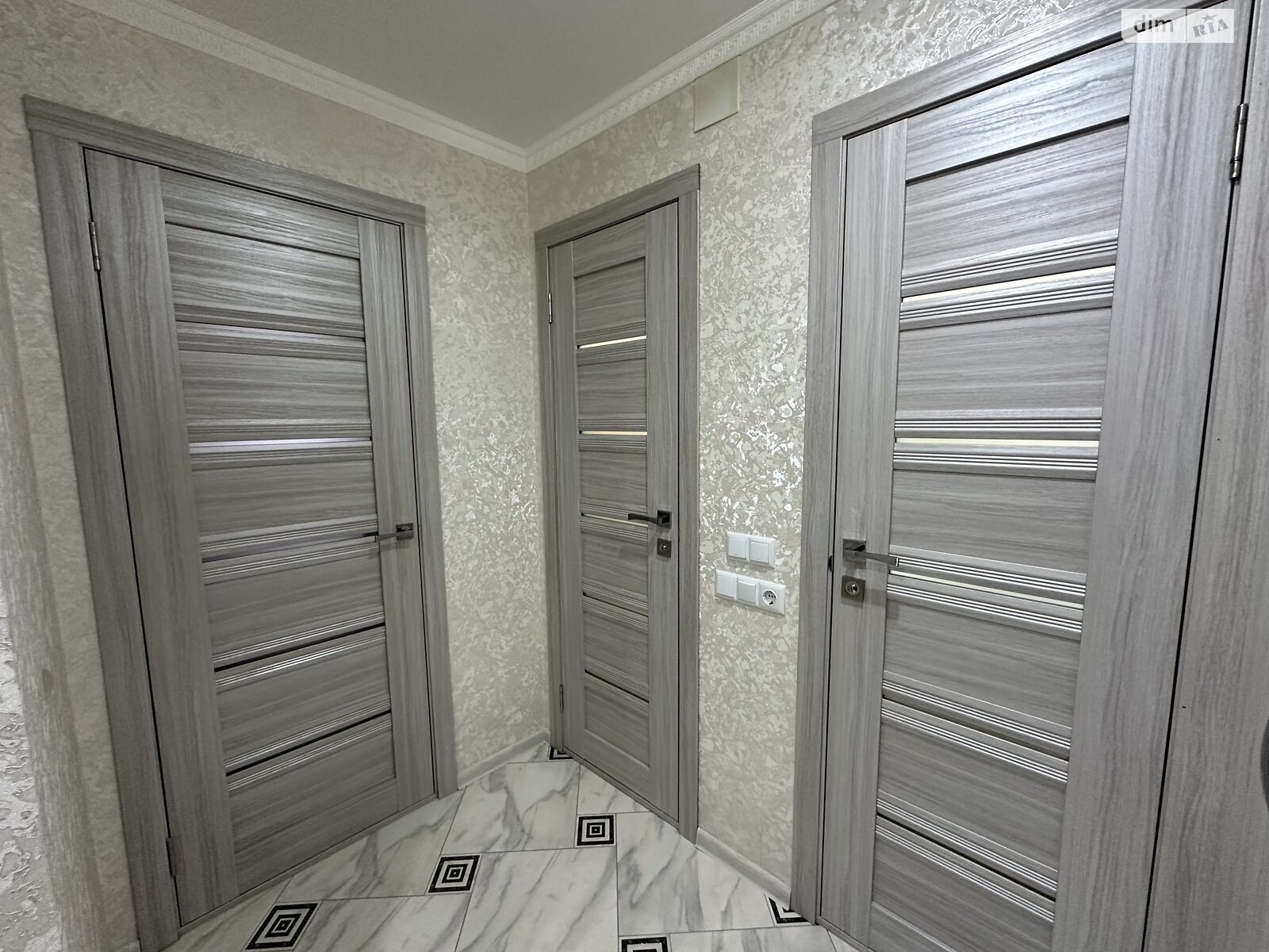 Продажа двухкомнатной квартиры в Виннице, на ул. Марии Литвиненко-Вольгемут 54, район Урожай фото 1 Продажа двухкомнатной квартиры в Виннице, на ул. Марии Литвиненко-Вольгемут 54, район Урожай фото 1