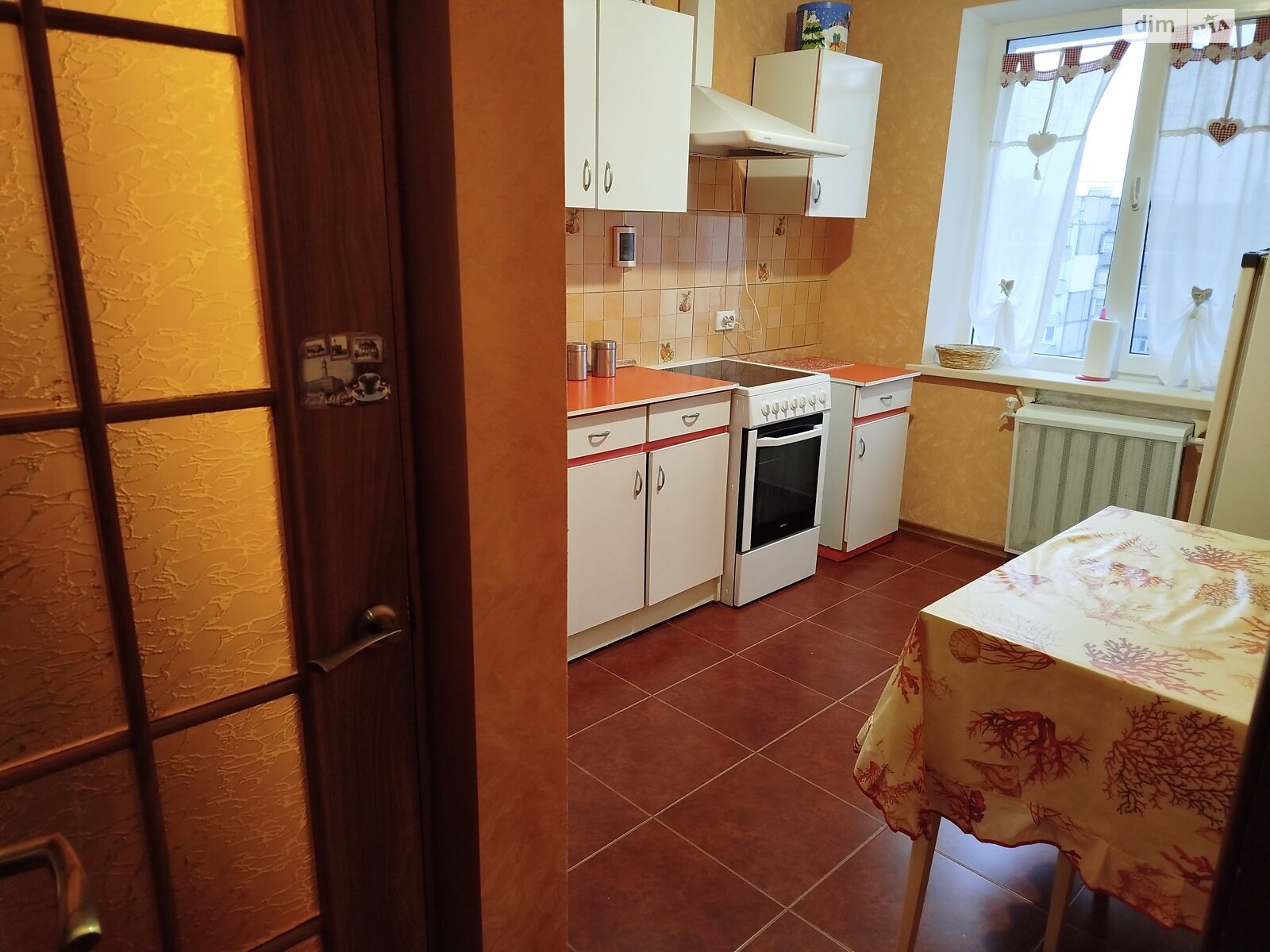 Продажа трехкомнатной квартиры в Виннице, на ул. Матроса Кошки 42, район Урожай фото 1 Продажа трехкомнатной квартиры в Виннице, на ул. Матроса Кошки 42, район Урожай фото 1