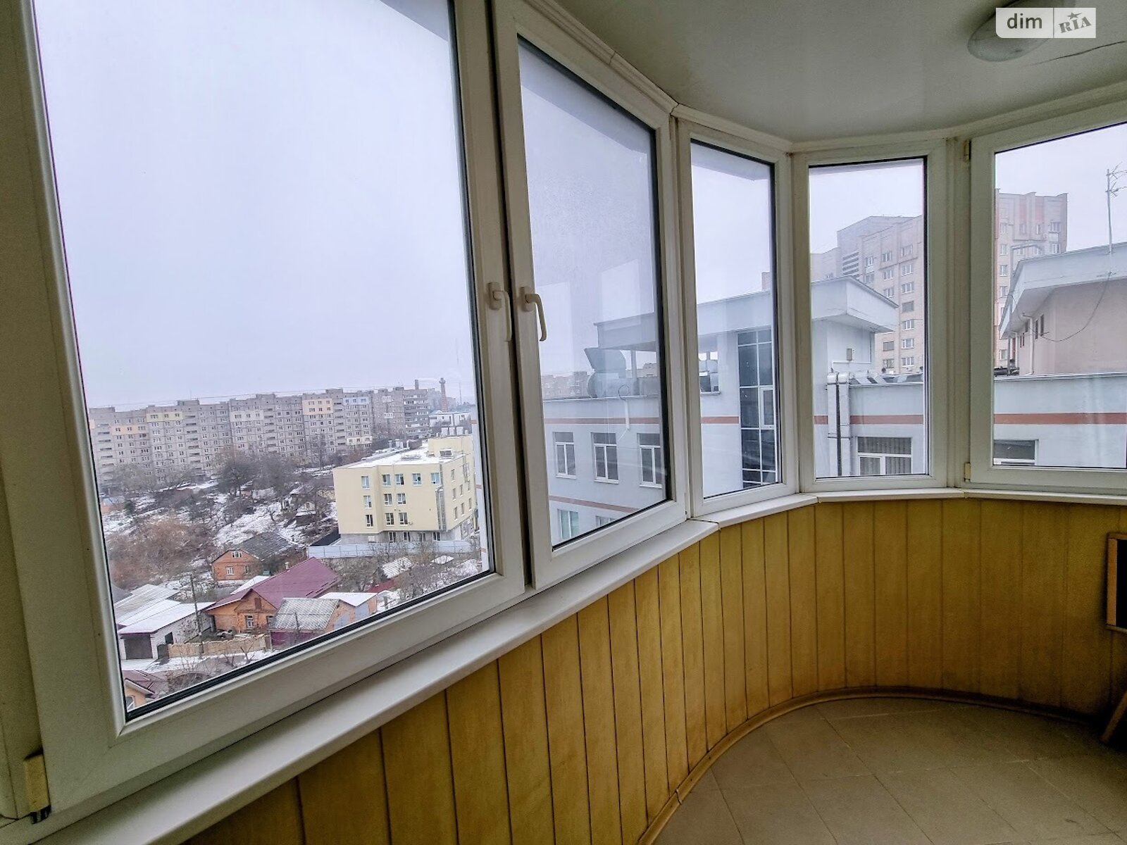 Продаж трикімнатної квартири в Вінниці, на вул. Пирогова, район Урожай фото 1