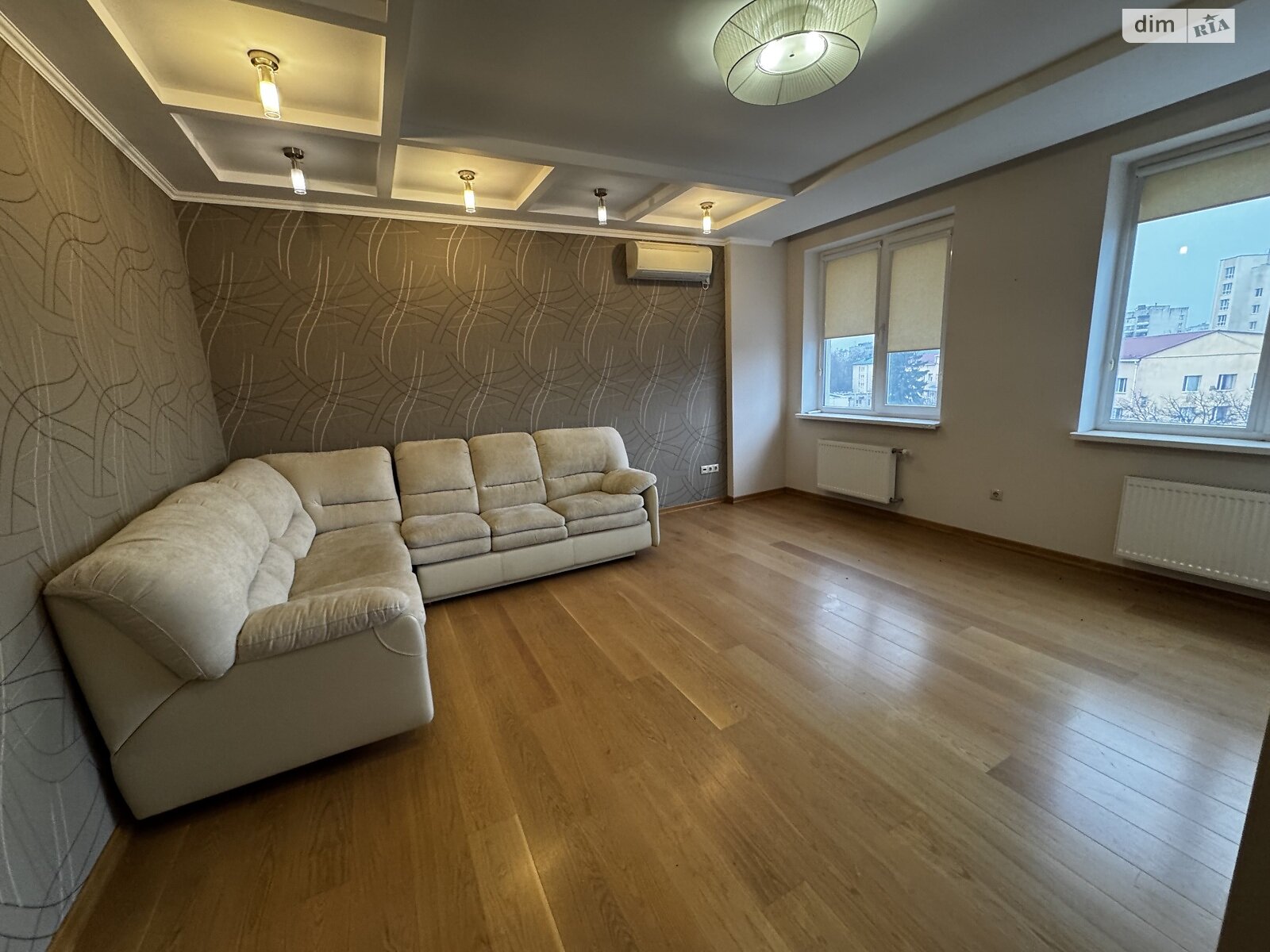 Продажа трехкомнатной квартиры в Виннице, на ул. Пирогова 39, район Урожай фото 1