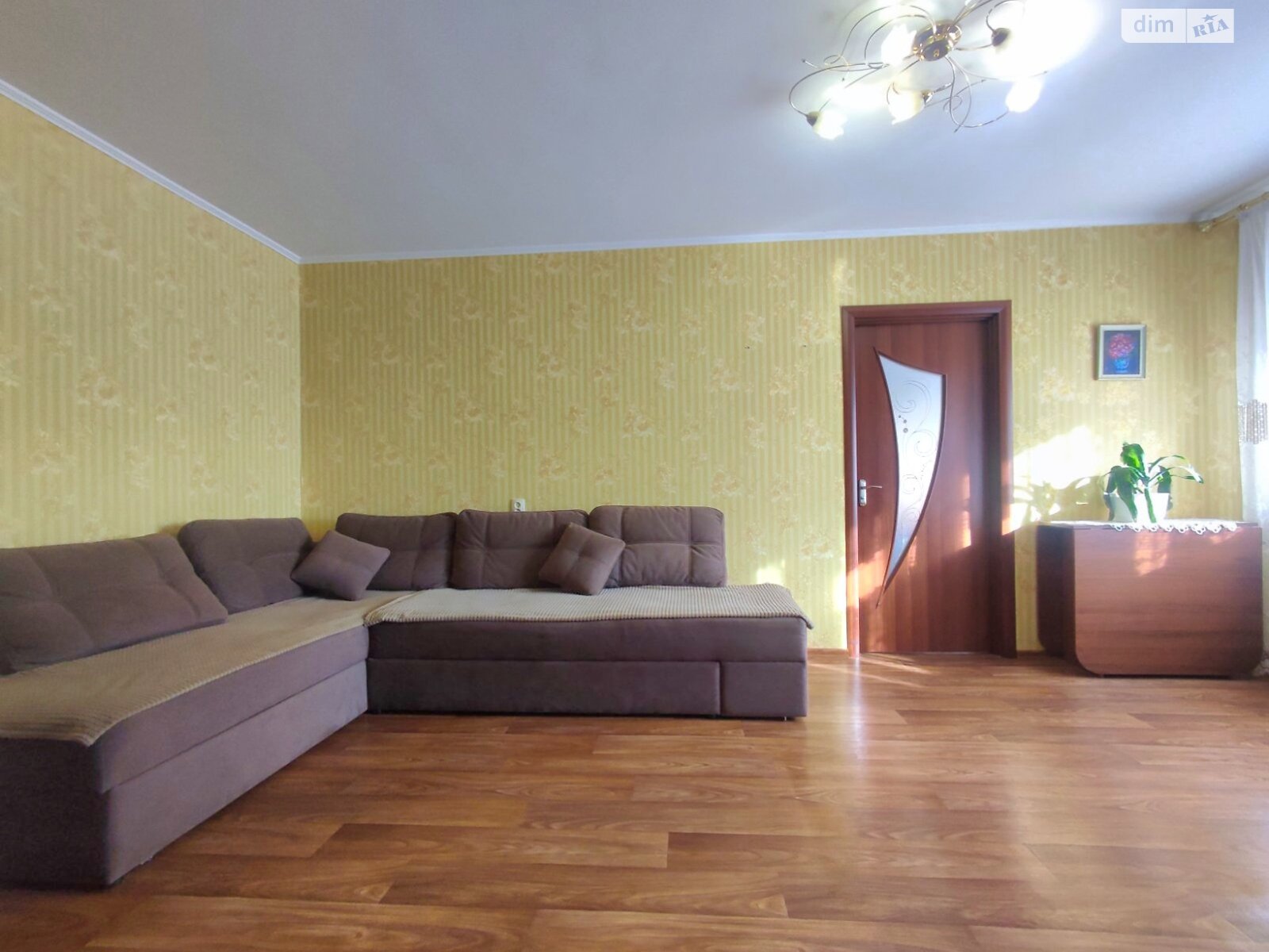 Продаж двокімнатної квартири в Вінниці, на вул. 600-річчя, район Вишенька фото 1 Продаж двокімнатної квартири в Вінниці, на вул. 600-річчя, район Вишенька фото 1
