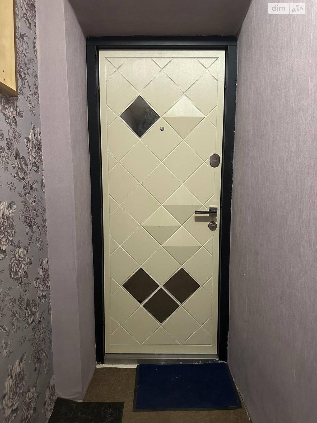 Продажа двухкомнатной квартиры в Виннице, на ул. 600-летия, район Вишенка фото 1 Продажа двухкомнатной квартиры в Виннице, на ул. 600-летия, район Вишенка фото 1