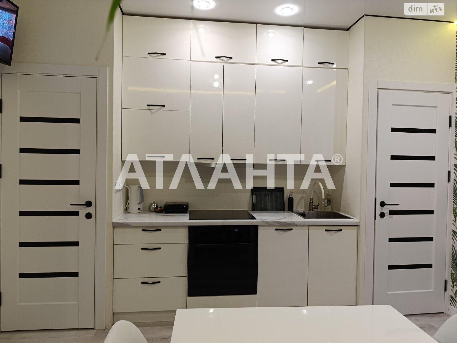 Продажа однокомнатной квартиры в Виннице, на ул. 600-летия, район Вишенка фото 1 Продажа однокомнатной квартиры в Виннице, на ул. 600-летия, район Вишенка фото 1