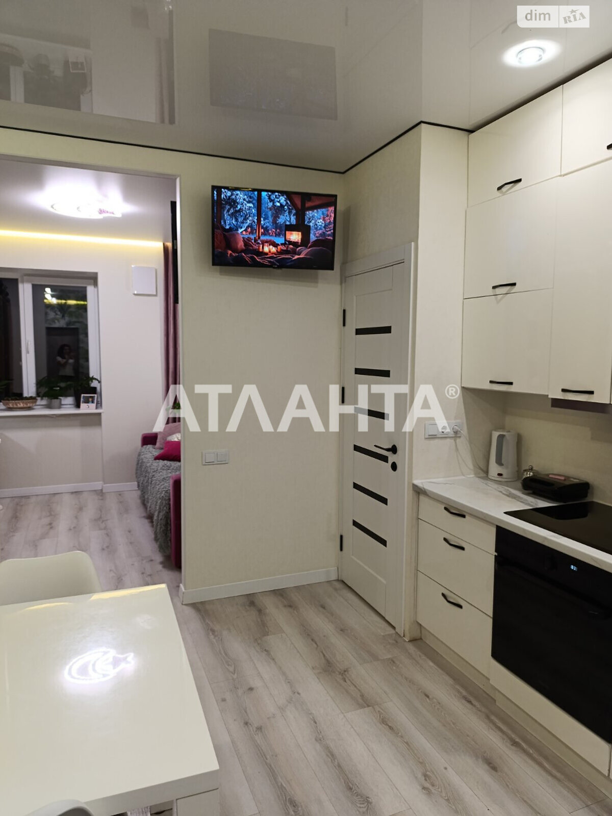 Продажа однокомнатной квартиры в Виннице, на ул. 600-летия, район Вишенка фото 1 Продажа однокомнатной квартиры в Виннице, на ул. 600-летия, район Вишенка фото 1