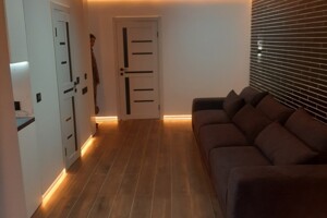 Продаж двокімнатної квартири в Вінниці, на вул. Василя Порика, район Вишенька фото 2 Продаж двокімнатної квартири в Вінниці, на вул. Василя Порика, район Вишенька фото 2