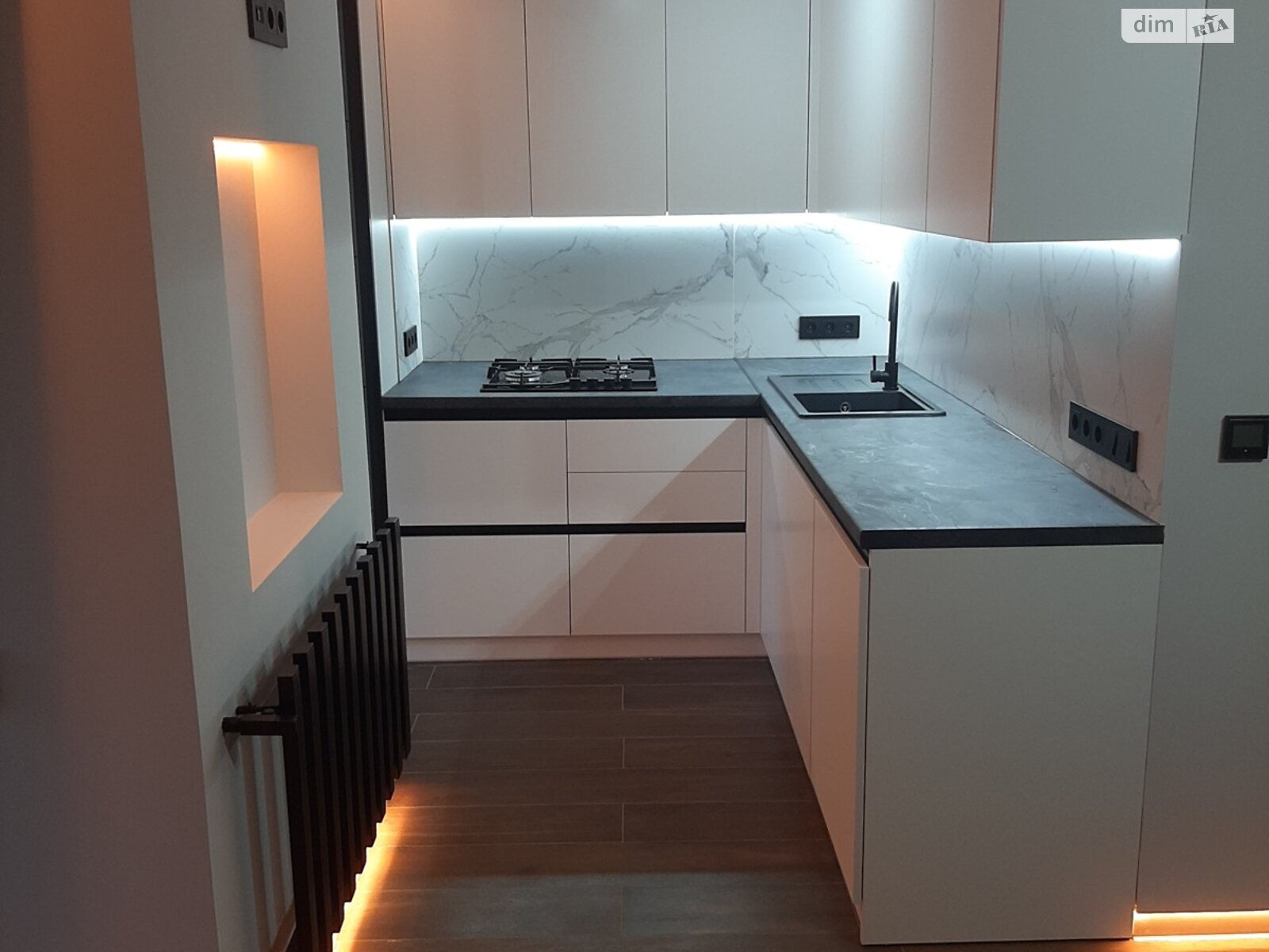 Продаж двокімнатної квартири в Вінниці, на вул. Василя Порика, район Вишенька фото 1 Продаж двокімнатної квартири в Вінниці, на вул. Василя Порика, район Вишенька фото 1