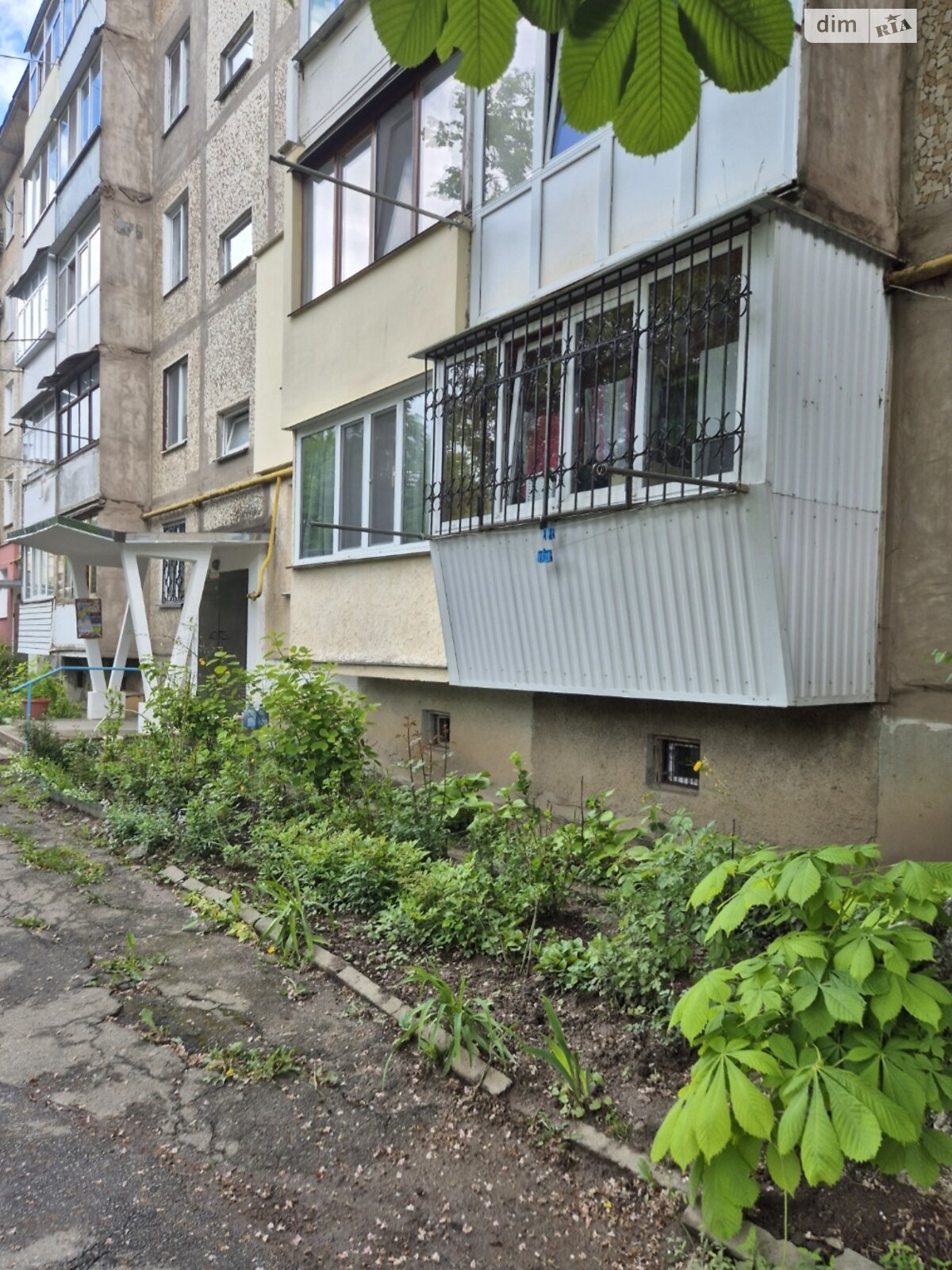 Продажа трехкомнатной квартиры в Виннице, на ул. Андрея Первозванного, район Вишенка фото 1 Продажа трехкомнатной квартиры в Виннице, на ул. Андрея Первозванного, район Вишенка фото 1