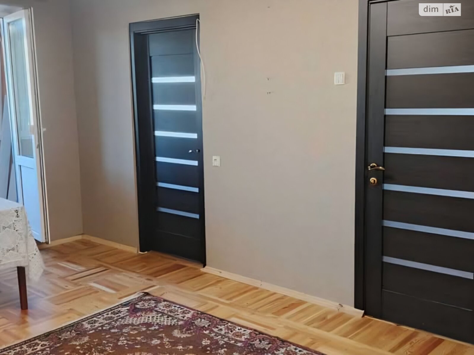 Продажа трехкомнатной квартиры в Виннице, на ул. Андрея Первозванного, район Вишенка фото 1 Продажа трехкомнатной квартиры в Виннице, на ул. Андрея Первозванного, район Вишенка фото 1