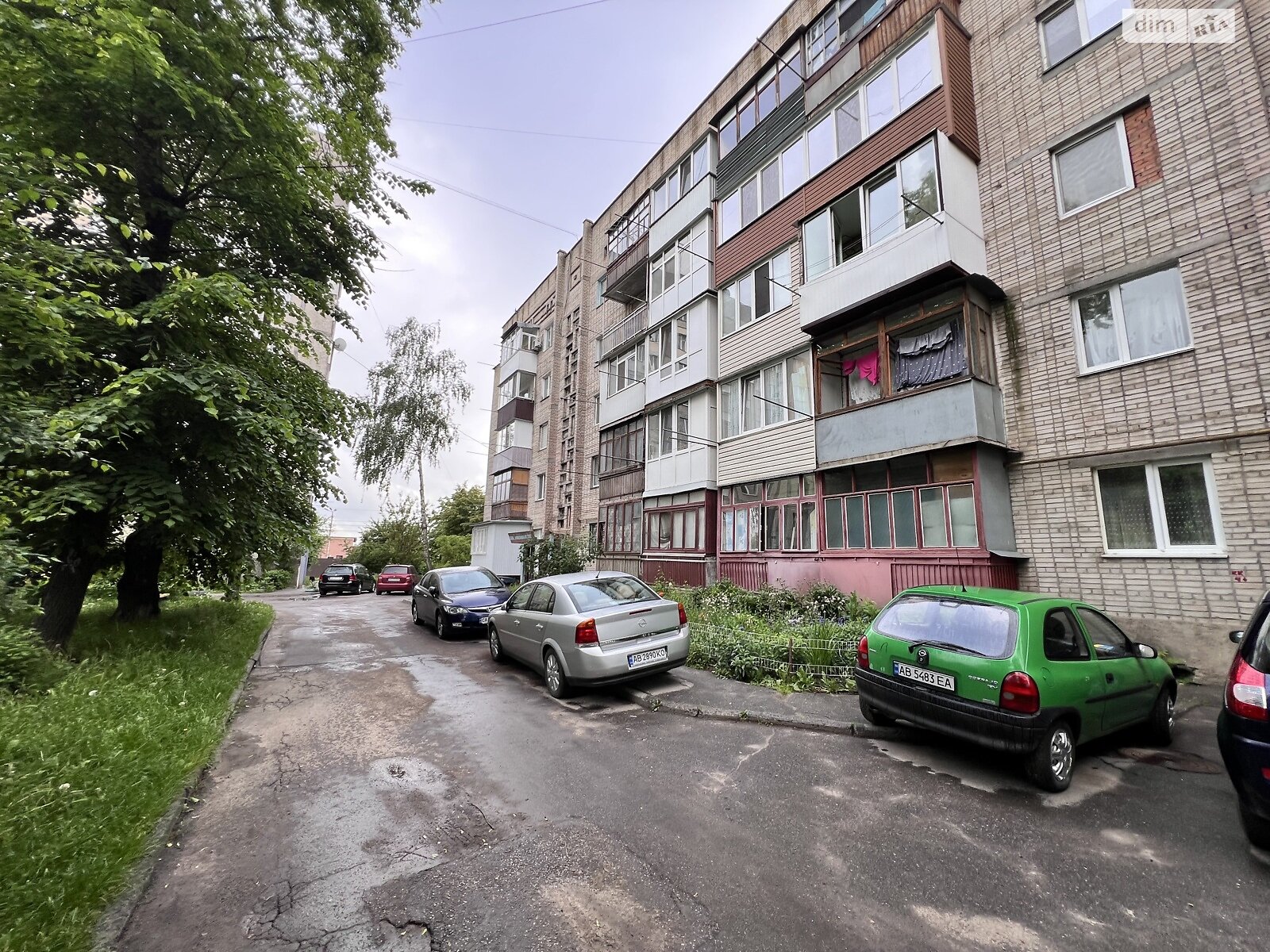 Продажа трехкомнатной квартиры в Виннице, на ул. Андрея Первозванного 52, район Вишенка фото 1 Продажа трехкомнатной квартиры в Виннице, на ул. Андрея Первозванного 52, район Вишенка фото 1