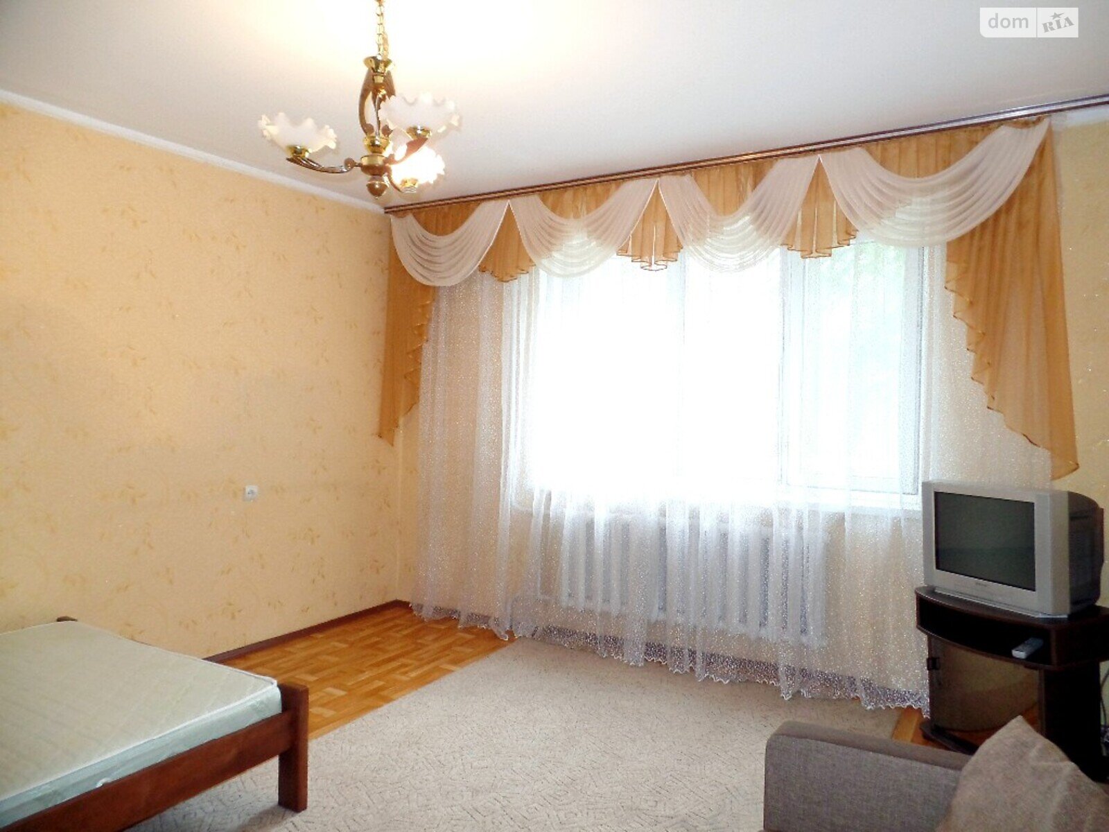 Продаж однокімнатної квартири в Вінниці, на вул. Келецька 136, район Вишенька фото 1