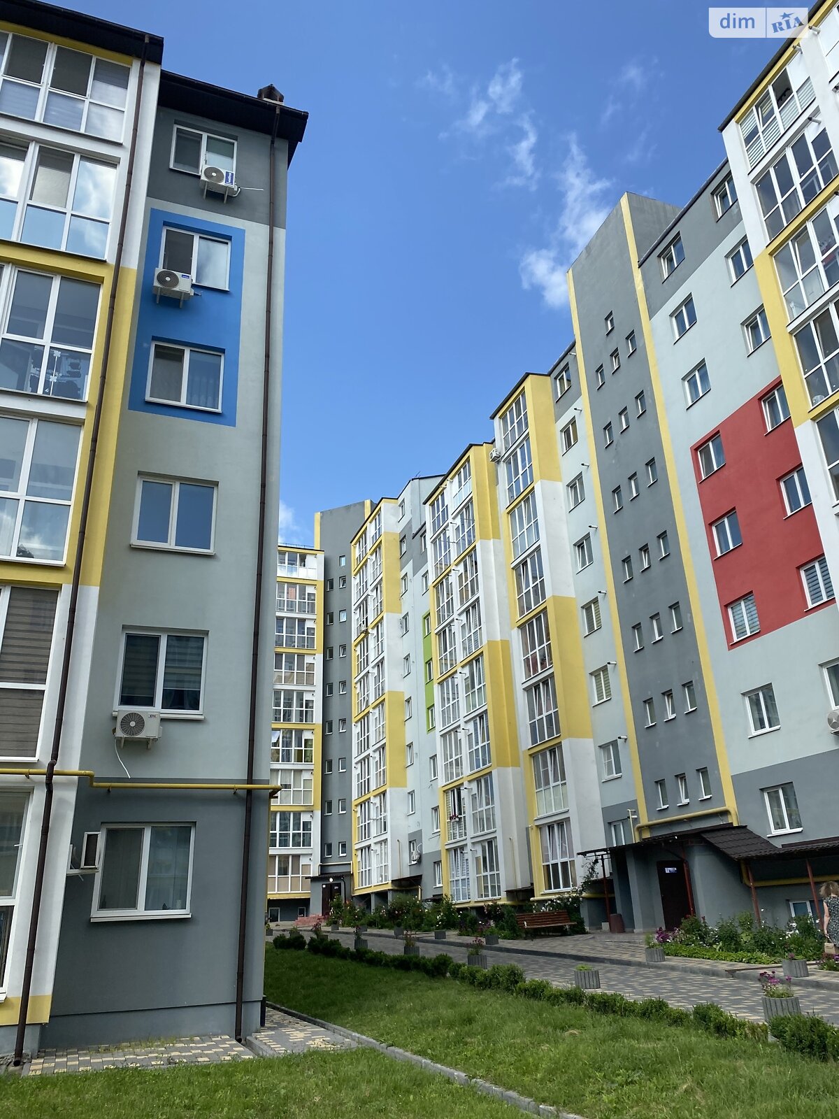 Продаж двокімнатної квартири в Зарванцях, на вул. Одеська, фото 1 Продаж двокімнатної квартири в Зарванцях, на вул. Одеська, фото 1