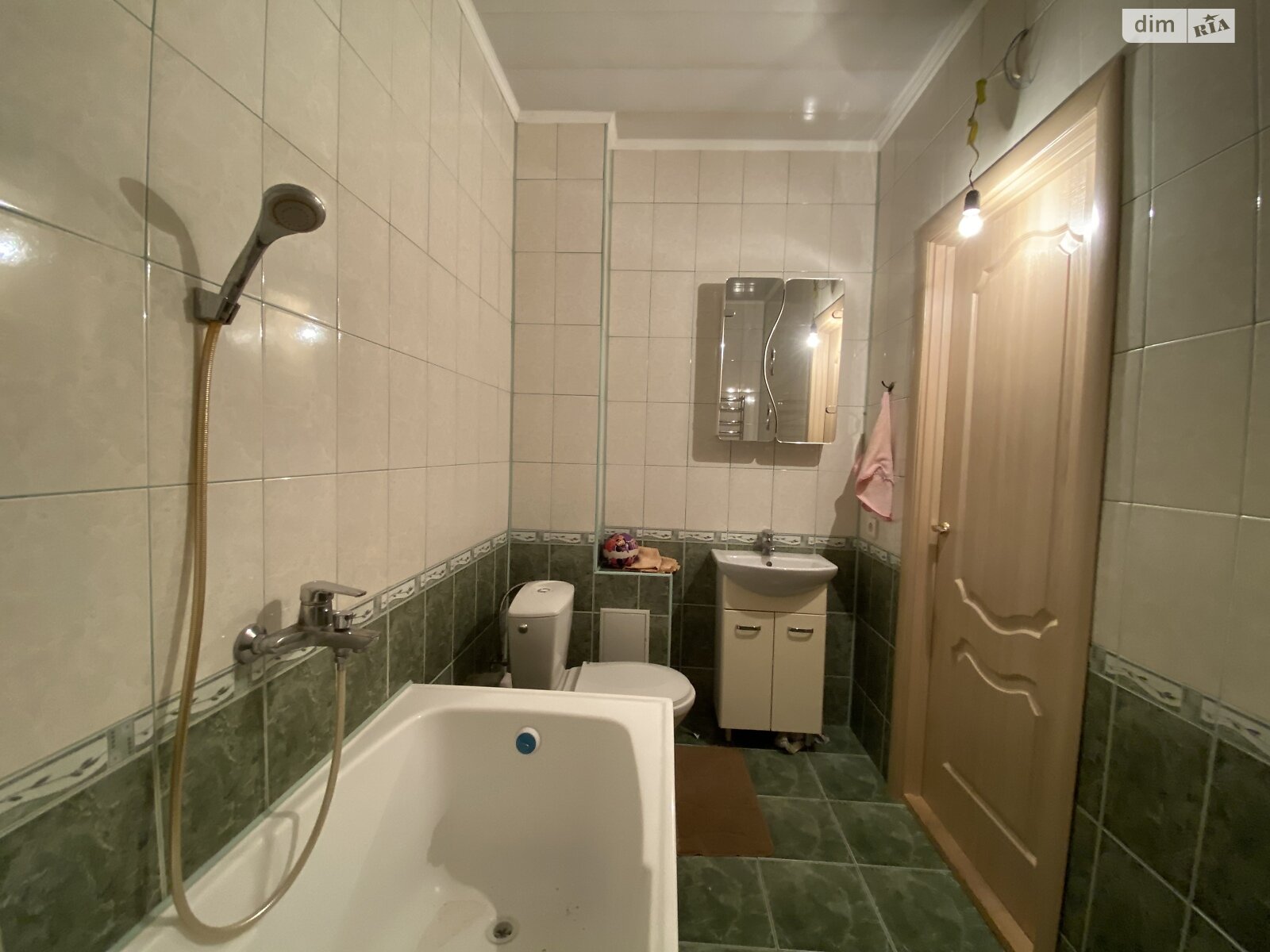 Продаж однокімнатної квартири в Вінниці, на вул. Келецька, район Вишенька фото 1 Продаж однокімнатної квартири в Вінниці, на вул. Келецька, район Вишенька фото 1