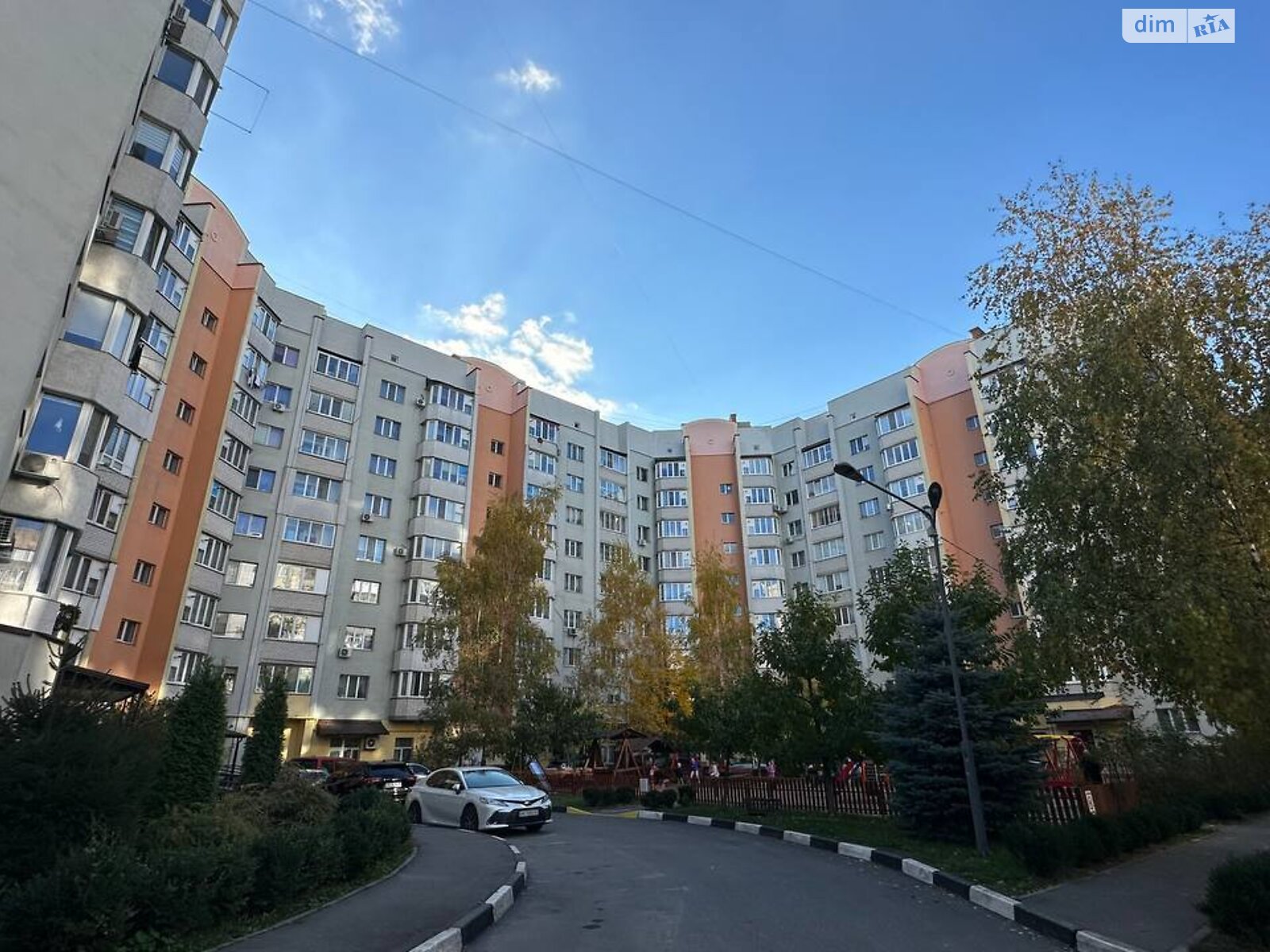 Продаж трикімнатної квартири в Вінниці, на вул. Келецька, район Вишенька фото 1 Продаж трикімнатної квартири в Вінниці, на вул. Келецька, район Вишенька фото 1