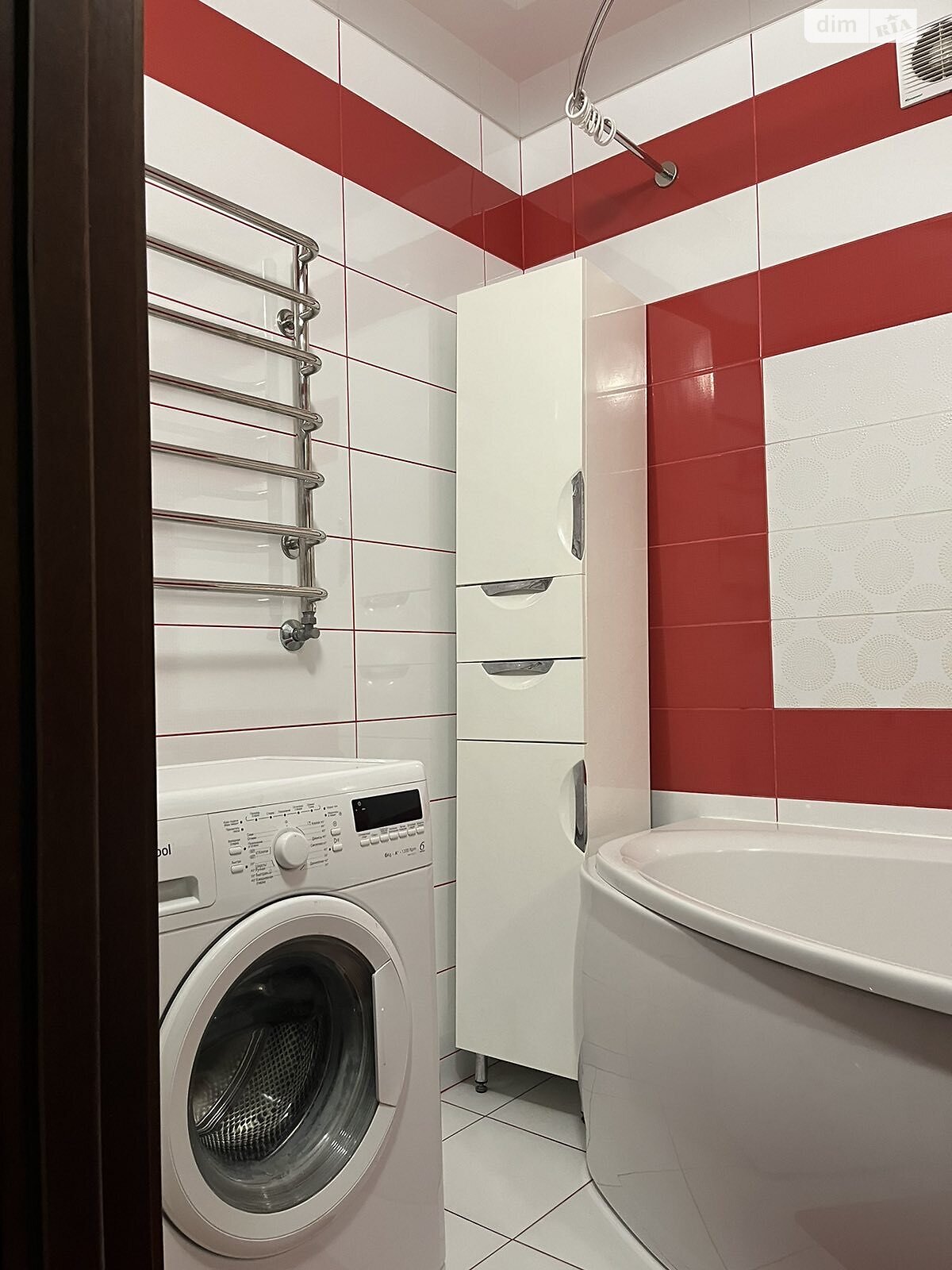 Продаж трикімнатної квартири в Вінниці, на вул. Келецька, район Вишенька фото 1 Продаж трикімнатної квартири в Вінниці, на вул. Келецька, район Вишенька фото 1