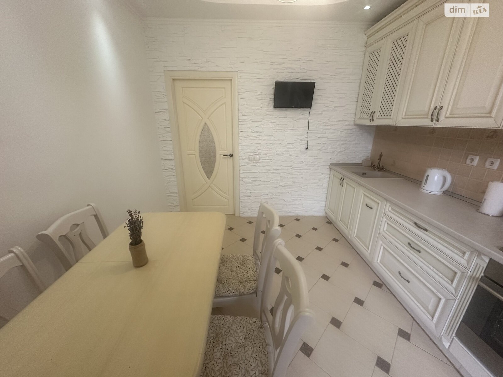 Продажа двухкомнатной квартиры в Виннице, на ул. Келецкая, район Вишенка фото 1 Продажа двухкомнатной квартиры в Виннице, на ул. Келецкая, район Вишенка фото 1