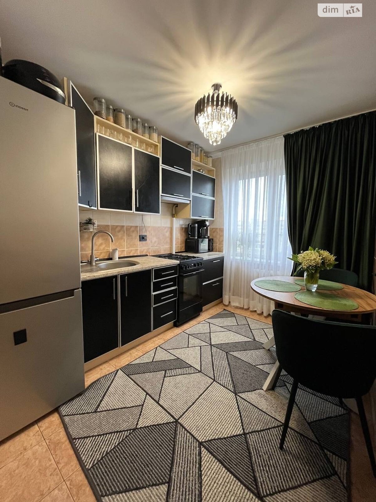 Продажа трехкомнатной квартиры в Виннице, на ул. Келецкая, район Вишенка фото 1 Продажа трехкомнатной квартиры в Виннице, на ул. Келецкая, район Вишенка фото 1