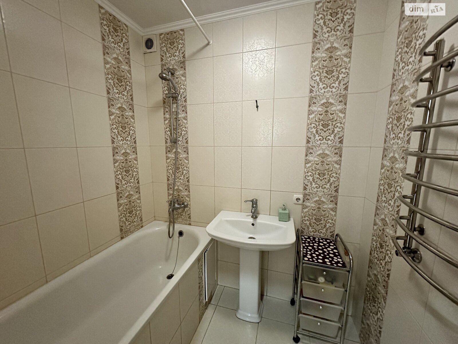 Продаж двокімнатної квартири в Вінниці, на вул. Келецька 132А, район Вишенька фото 1 Продаж двокімнатної квартири в Вінниці, на вул. Келецька 132А, район Вишенька фото 1