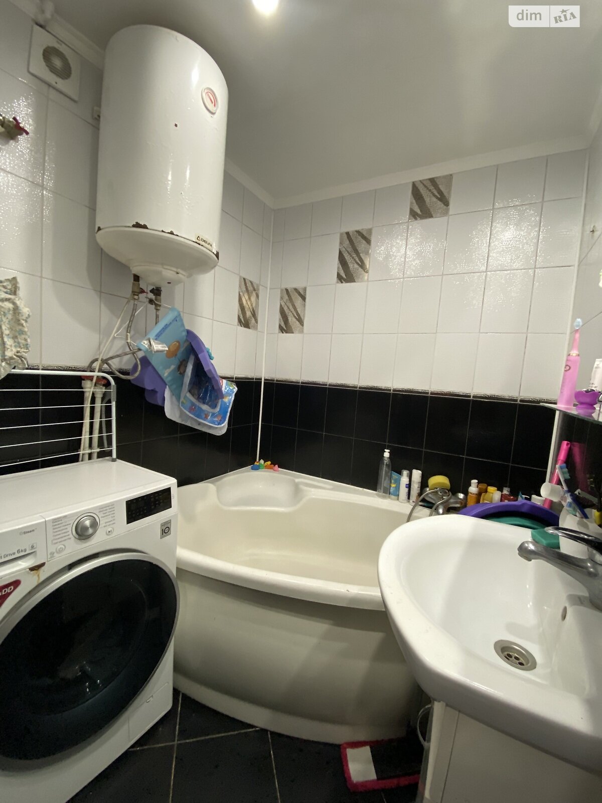 Продажа двухкомнатной квартиры в Виннице, на просп. Космонавтов 36А, район Вишенка фото 1 Продажа двухкомнатной квартиры в Виннице, на просп. Космонавтов 36А, район Вишенка фото 1