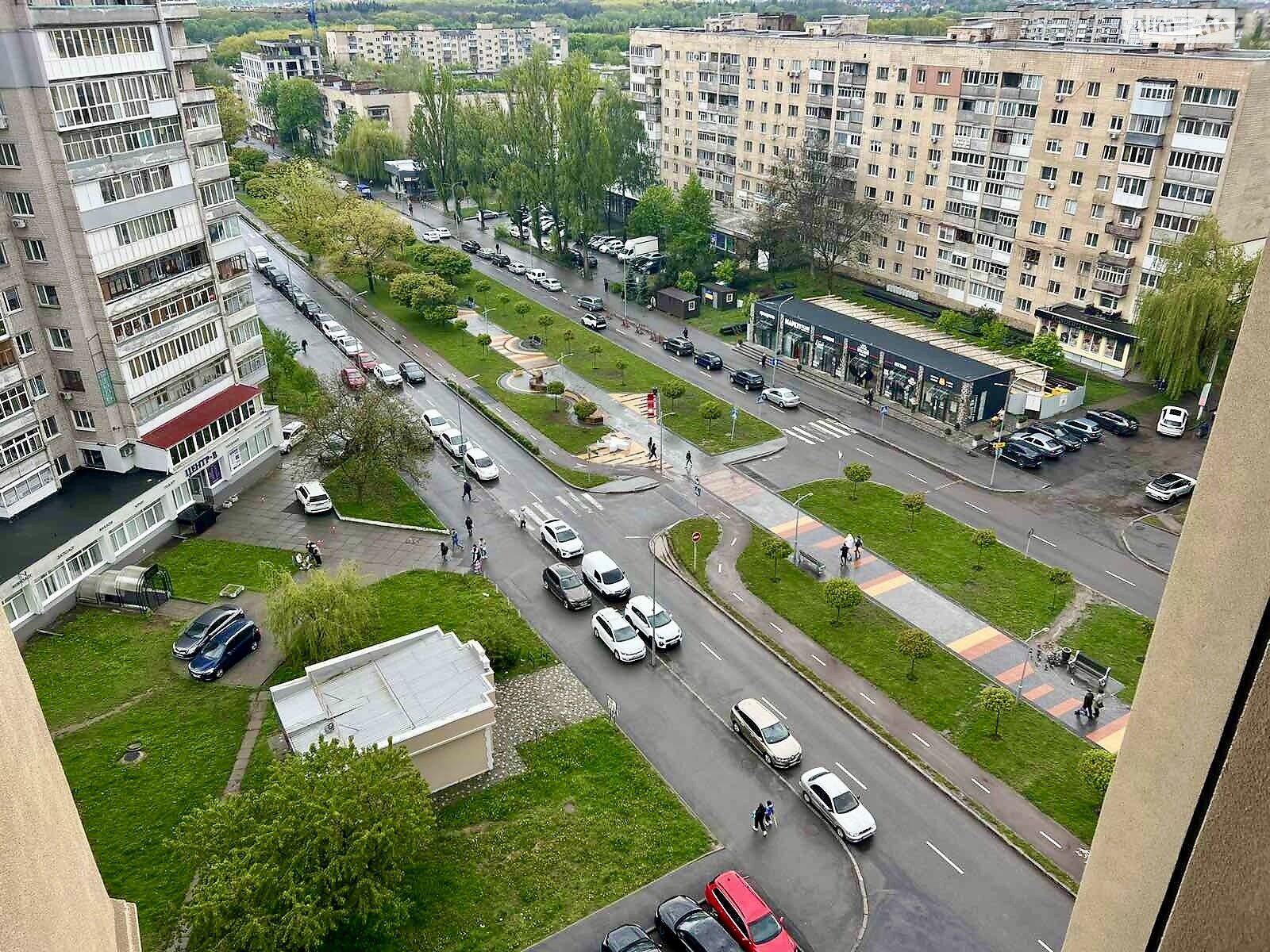 Продаж двокімнатної квартири в Вінниці, на просп. Космонавтів 49, район Вишенька фото 1