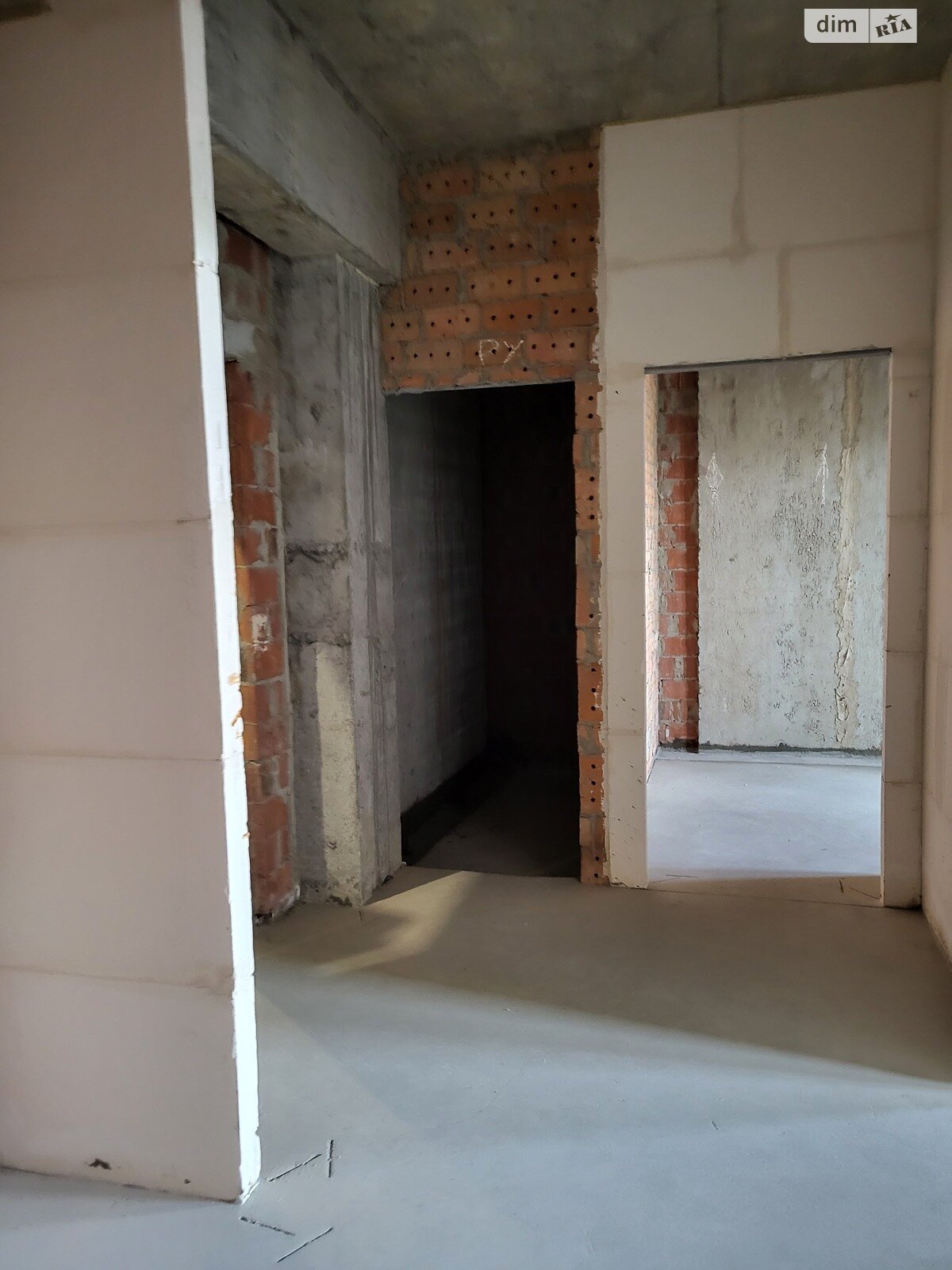 Продаж двокімнатної квартири в Вінниці, на просп. Космонавтів 49, район Вишенька фото 1 Продаж двокімнатної квартири в Вінниці, на просп. Космонавтів 49, район Вишенька фото 1