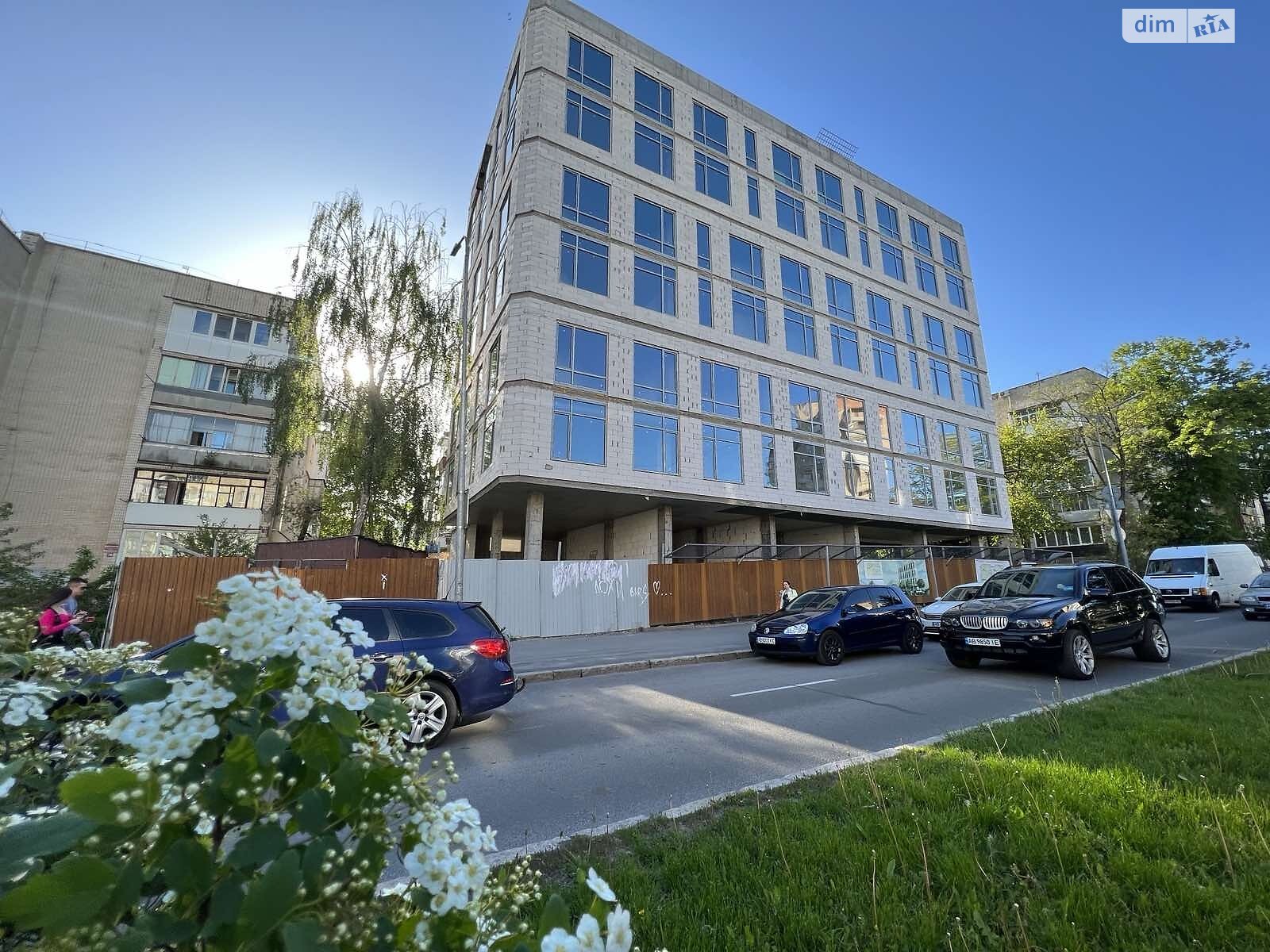 Продаж двокімнатної квартири в Вінниці, на просп. Космонавтів, район Вишенька фото 1 Продаж двокімнатної квартири в Вінниці, на просп. Космонавтів, район Вишенька фото 1