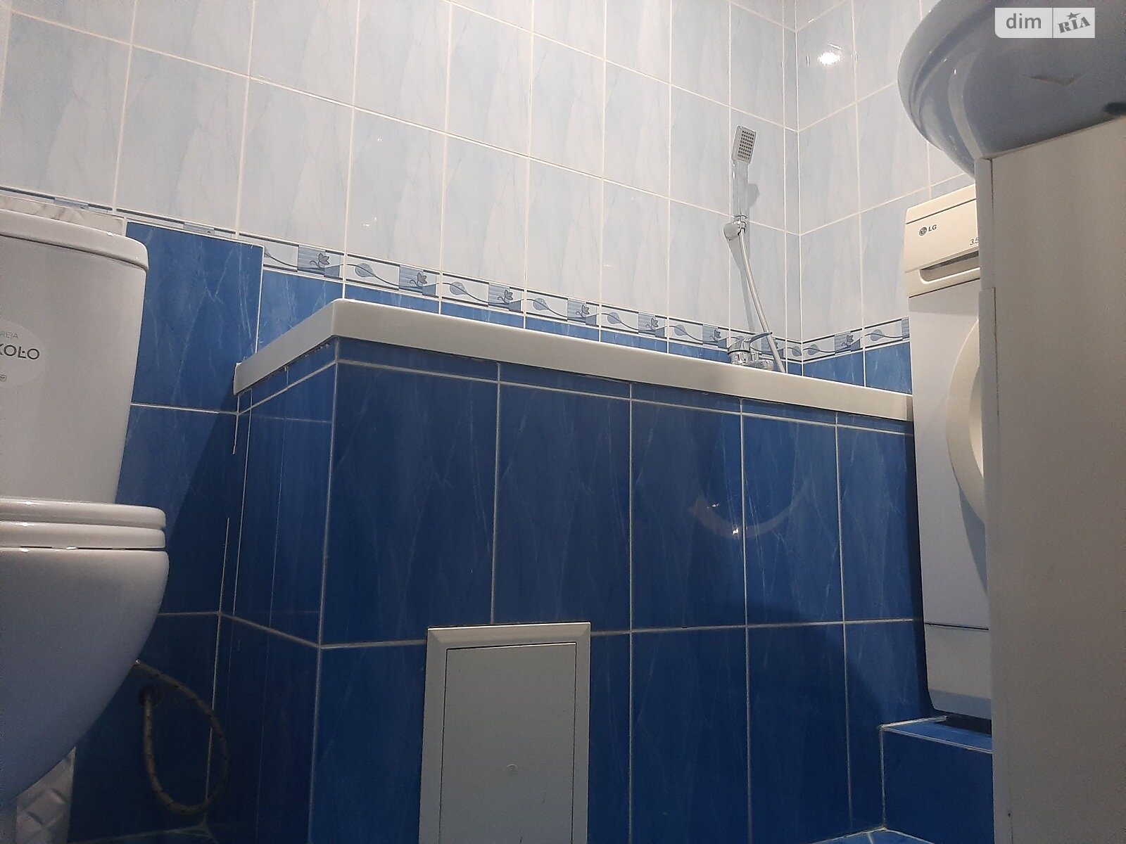 Продаж двокімнатної квартири в Вінниці, на просп. Космонавтів 61, район Вишенька фото 1 Продаж двокімнатної квартири в Вінниці, на просп. Космонавтів 61, район Вишенька фото 1