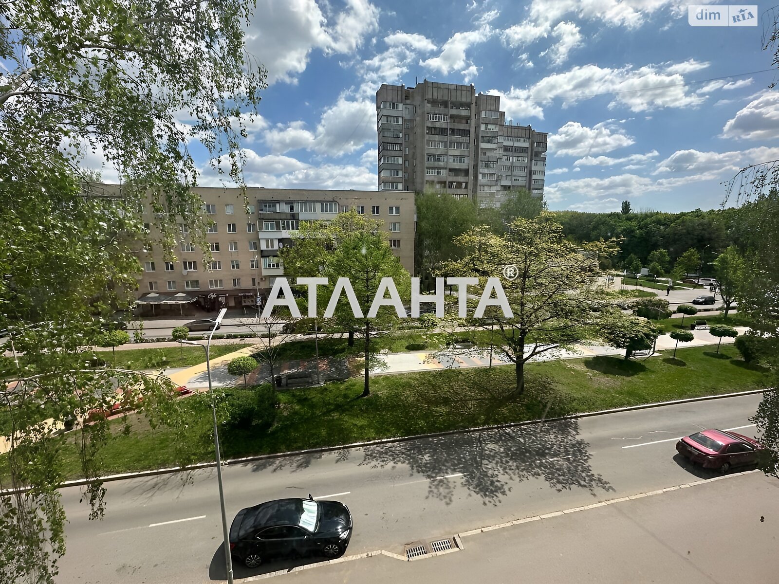 Продаж трикімнатної квартири в Вінниці, на просп. Космонавтів, район Вишенька фото 1 Продаж трикімнатної квартири в Вінниці, на просп. Космонавтів, район Вишенька фото 1