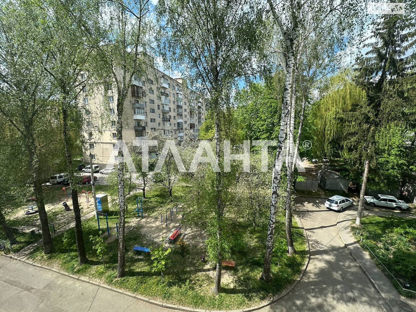 Продаж трикімнатної квартири в Вінниці, на просп. Космонавтів, район Вишенька фото 1 Продаж трикімнатної квартири в Вінниці, на просп. Космонавтів, район Вишенька фото 1
