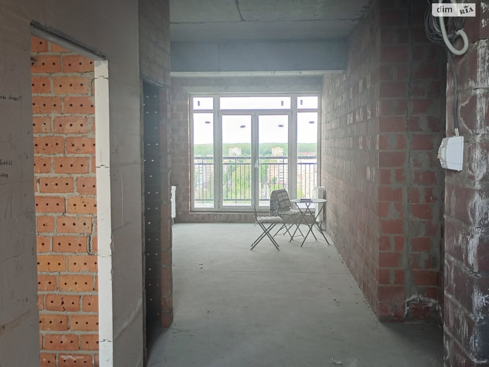 Продаж двокімнатної квартири в Вінниці, на просп. Космонавтів 49, район Вишенька фото 1 Продаж двокімнатної квартири в Вінниці, на просп. Космонавтів 49, район Вишенька фото 1