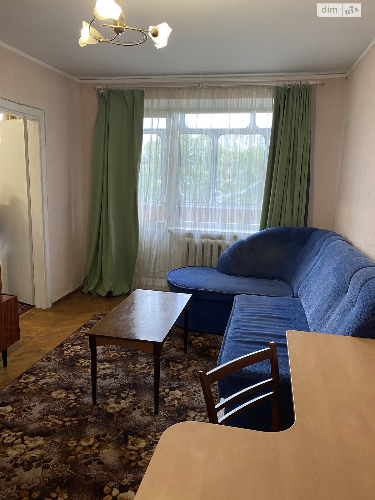 Продаж трикімнатної квартири в Вінниці, на просп. Космонавтів 61, район Вишенька фото 1 Продаж трикімнатної квартири в Вінниці, на просп. Космонавтів 61, район Вишенька фото 1