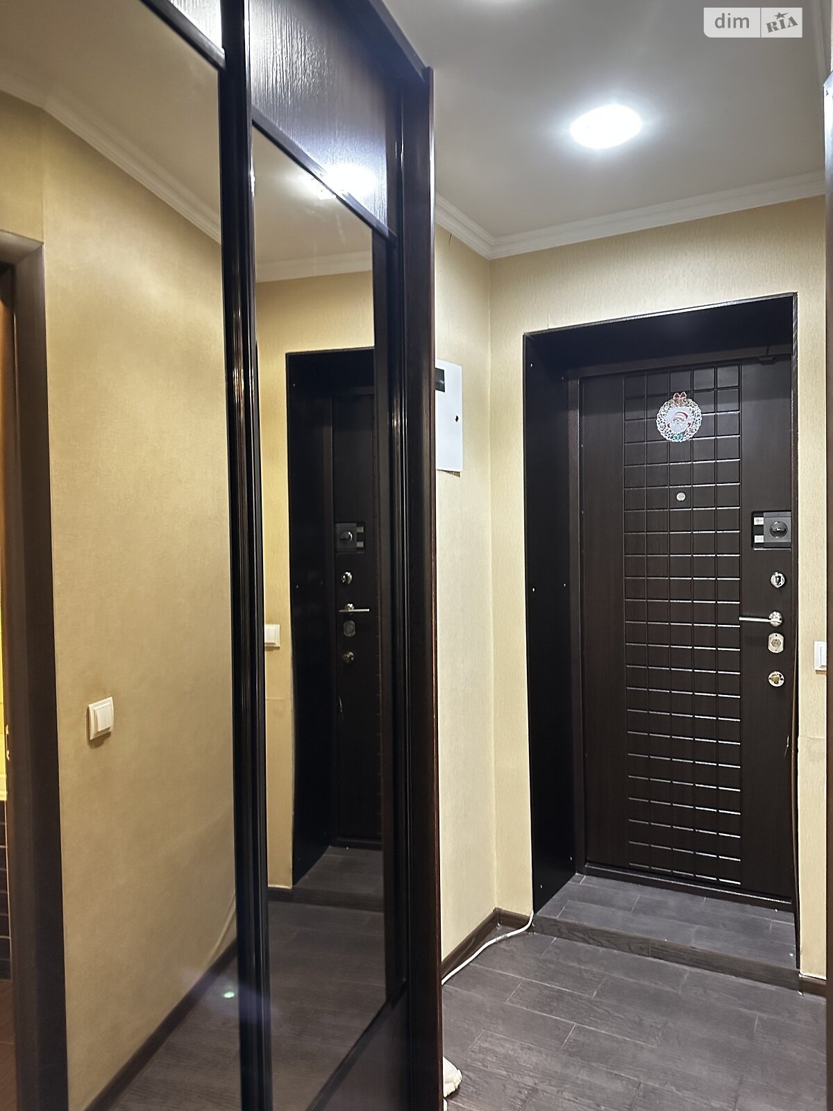 Продажа двухкомнатной квартиры в Виннице, на просп. Космонавтов 27, район Вишенка фото 1 Продажа двухкомнатной квартиры в Виннице, на просп. Космонавтов 27, район Вишенка фото 1