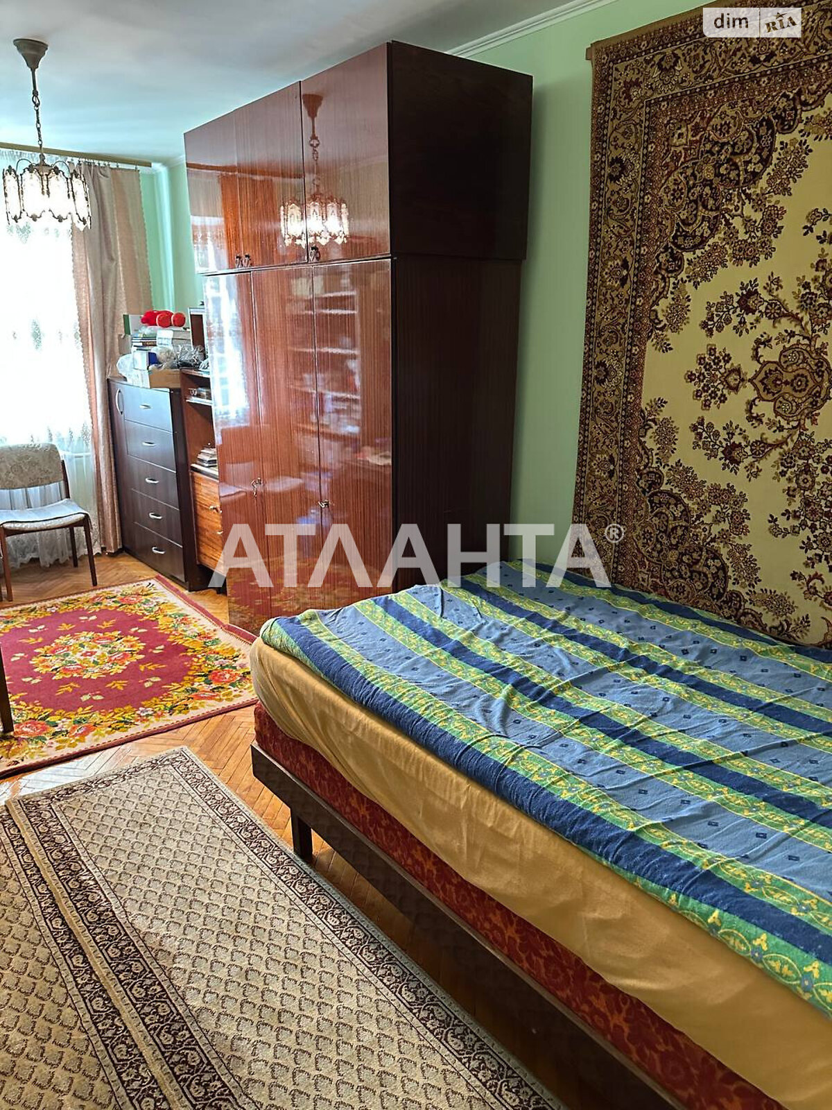 Продаж трикімнатної квартири в Вінниці, на просп. Космонавтів, район Вишенька фото 1 Продаж трикімнатної квартири в Вінниці, на просп. Космонавтів, район Вишенька фото 1