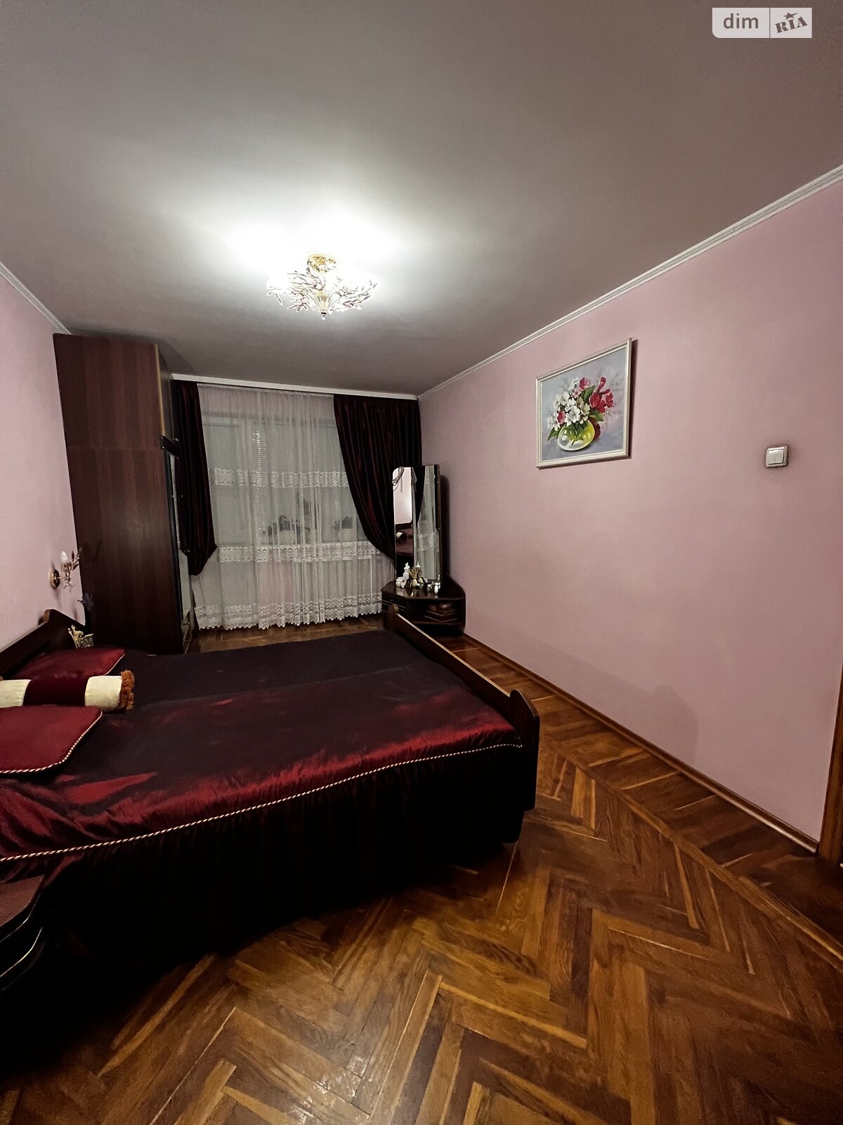 Продажа трехкомнатной квартиры в Виннице, на просп. Космонавтов, район Вишенка фото 1 Продажа трехкомнатной квартиры в Виннице, на просп. Космонавтов, район Вишенка фото 1