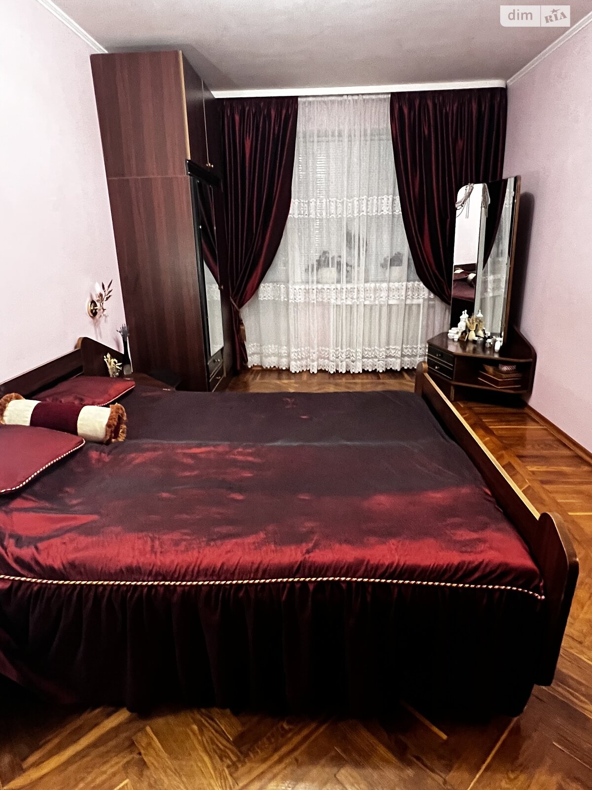 Продажа трехкомнатной квартиры в Виннице, на просп. Космонавтов, район Вишенка фото 1 Продажа трехкомнатной квартиры в Виннице, на просп. Космонавтов, район Вишенка фото 1