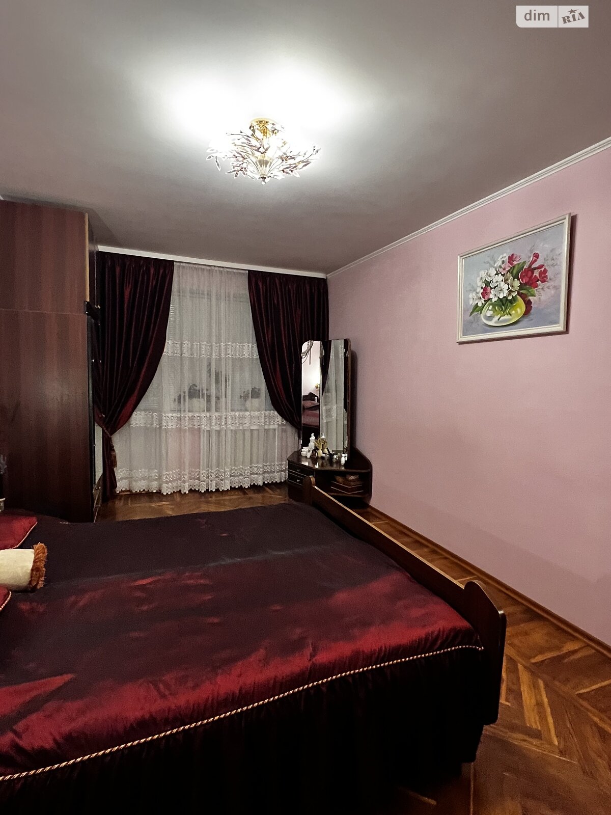 Продажа трехкомнатной квартиры в Виннице, на просп. Космонавтов, район Вишенка фото 1 Продажа трехкомнатной квартиры в Виннице, на просп. Космонавтов, район Вишенка фото 1