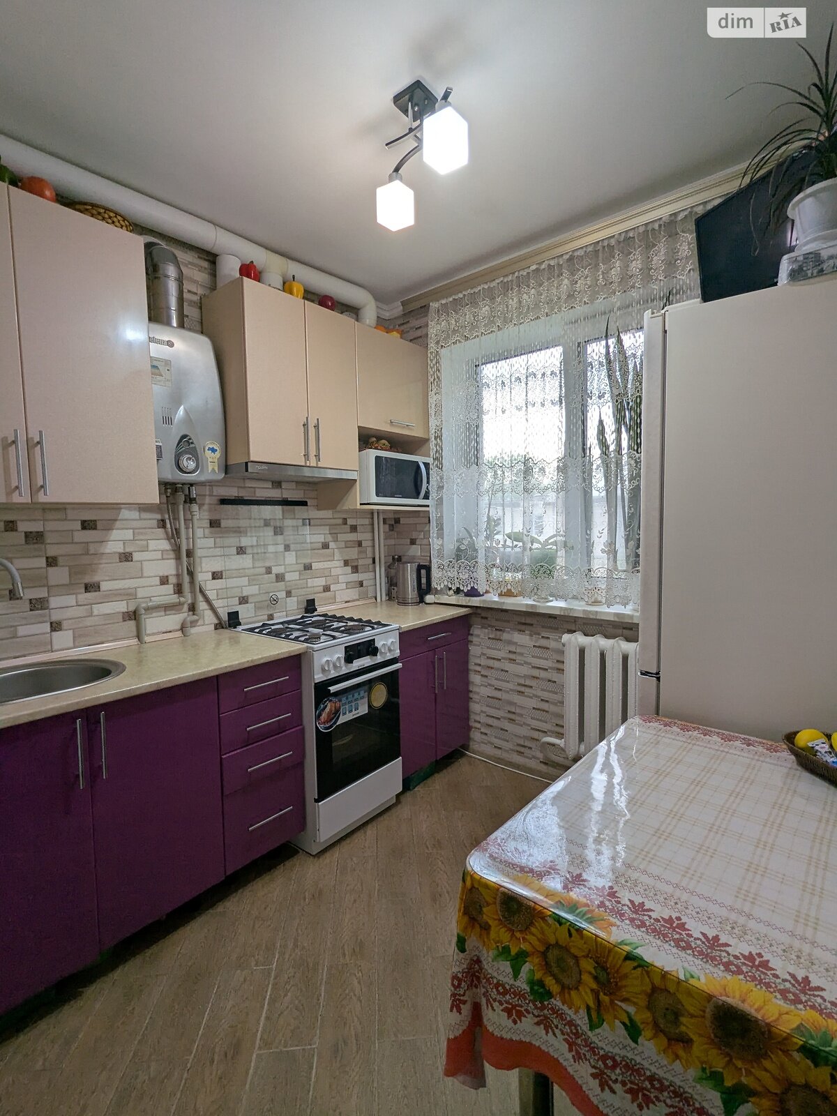 Продаж однокімнатної квартири в Вінниці, на просп. Космонавтів, район Вишенька фото 1 Продаж однокімнатної квартири в Вінниці, на просп. Космонавтів, район Вишенька фото 1
