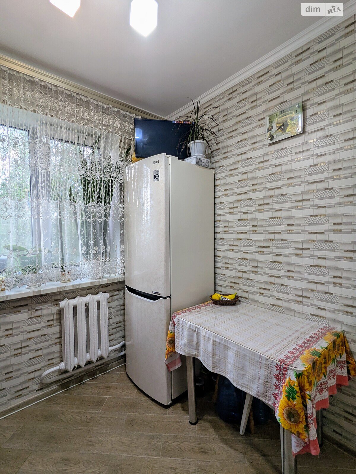 Продаж однокімнатної квартири в Вінниці, на просп. Космонавтів, район Вишенька фото 1 Продаж однокімнатної квартири в Вінниці, на просп. Космонавтів, район Вишенька фото 1