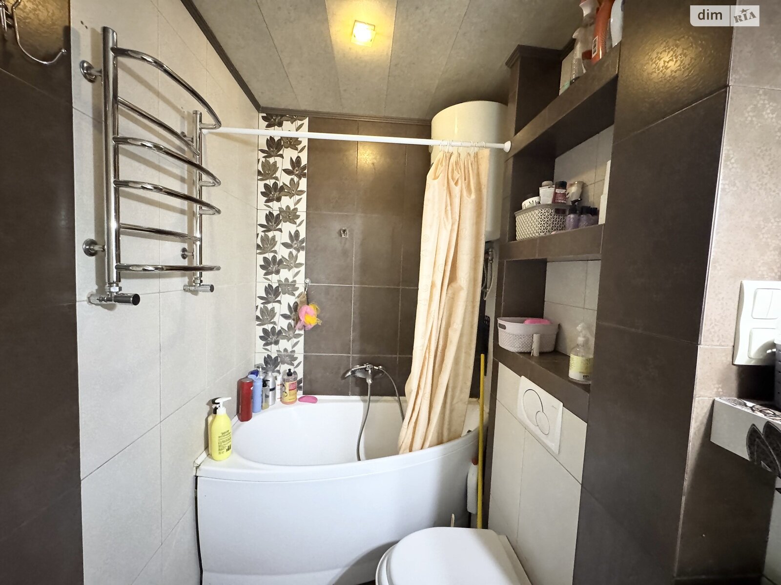 Продажа трехкомнатной квартиры в Виннице, на просп. Космонавтов, район Вишенка фото 1 Продажа трехкомнатной квартиры в Виннице, на просп. Космонавтов, район Вишенка фото 1