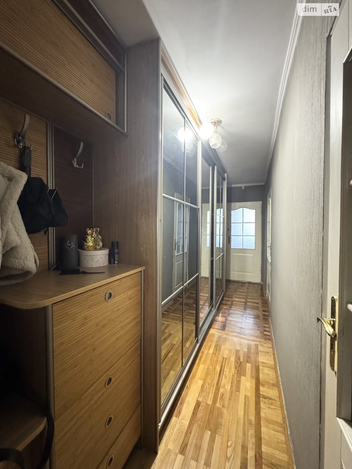 Продажа трехкомнатной квартиры в Виннице, на просп. Космонавтов, район Вишенка фото 1 Продажа трехкомнатной квартиры в Виннице, на просп. Космонавтов, район Вишенка фото 1