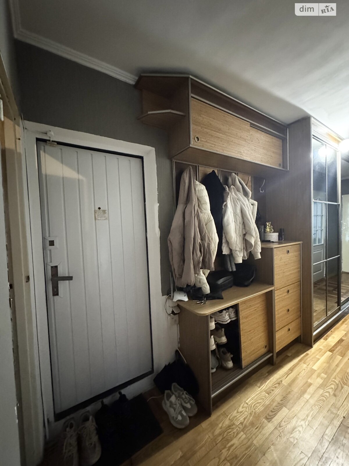 Продажа трехкомнатной квартиры в Виннице, на просп. Космонавтов, район Вишенка фото 1 Продажа трехкомнатной квартиры в Виннице, на просп. Космонавтов, район Вишенка фото 1