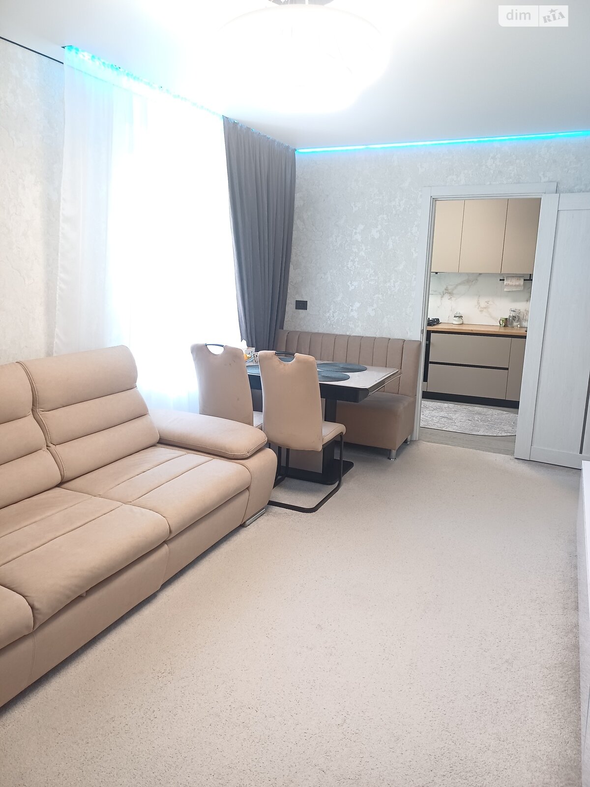 Продажа трехкомнатной квартиры в Виннице, на просп. Космонавтов, район Вишенка фото 1 Продажа трехкомнатной квартиры в Виннице, на просп. Космонавтов, район Вишенка фото 1