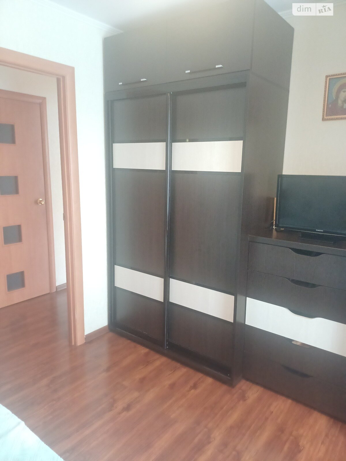 Продажа двухкомнатной квартиры в Виннице, на просп. Космонавтов, район Вишенка фото 1 Продажа двухкомнатной квартиры в Виннице, на просп. Космонавтов, район Вишенка фото 1