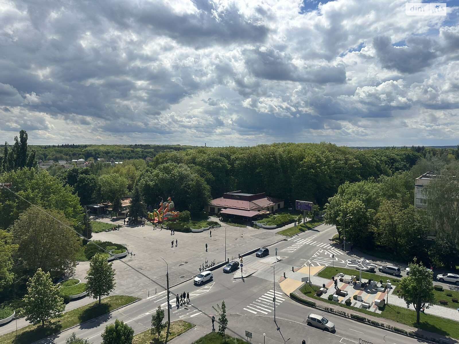 Продажа трехкомнатной квартиры в Виннице, на просп. Космонавтов, район Вишенка фото 1 Продажа трехкомнатной квартиры в Виннице, на просп. Космонавтов, район Вишенка фото 1