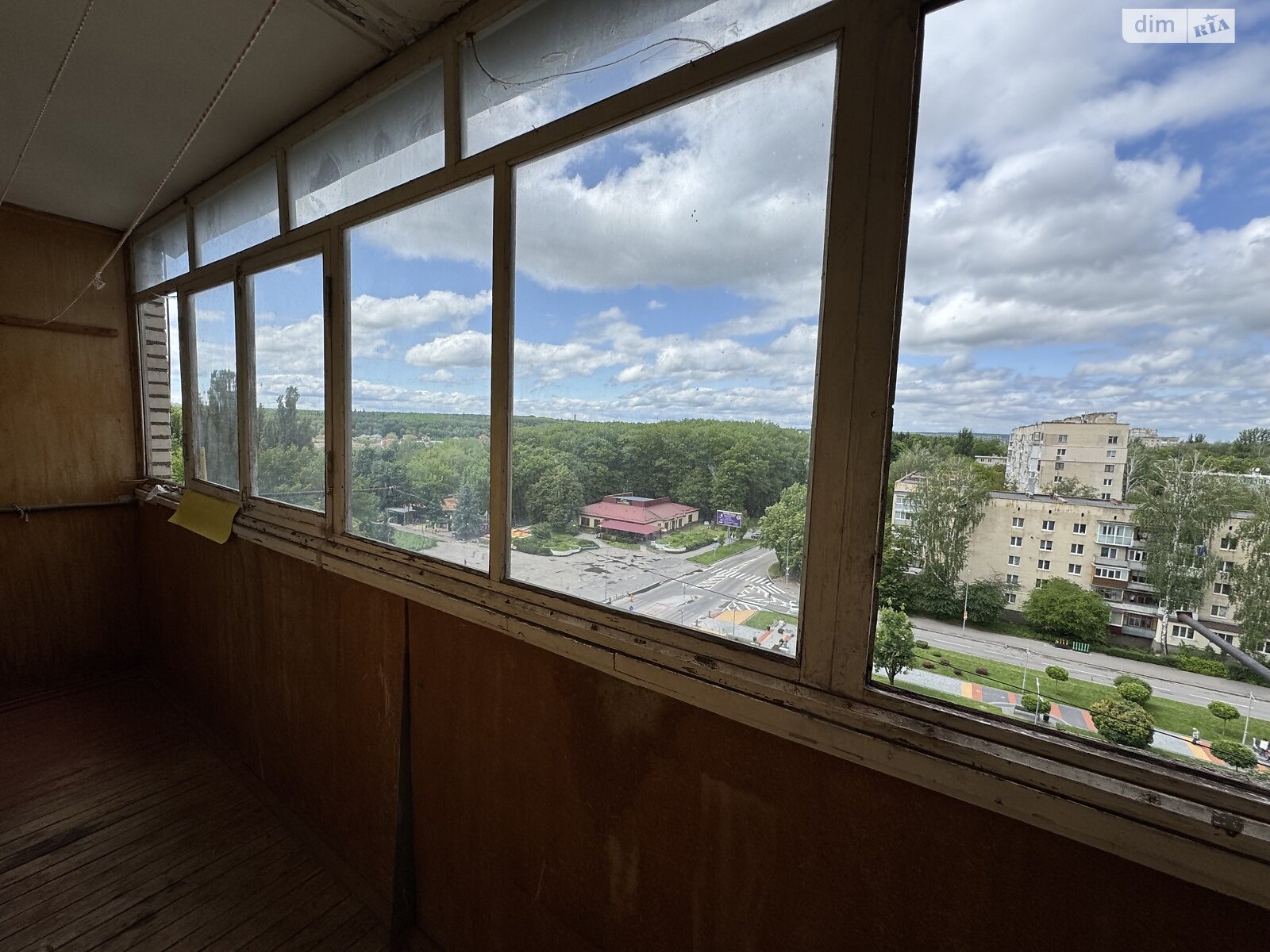 Продажа трехкомнатной квартиры в Виннице, на просп. Космонавтов 79, район Вишенка фото 1 Продажа трехкомнатной квартиры в Виннице, на просп. Космонавтов 79, район Вишенка фото 1