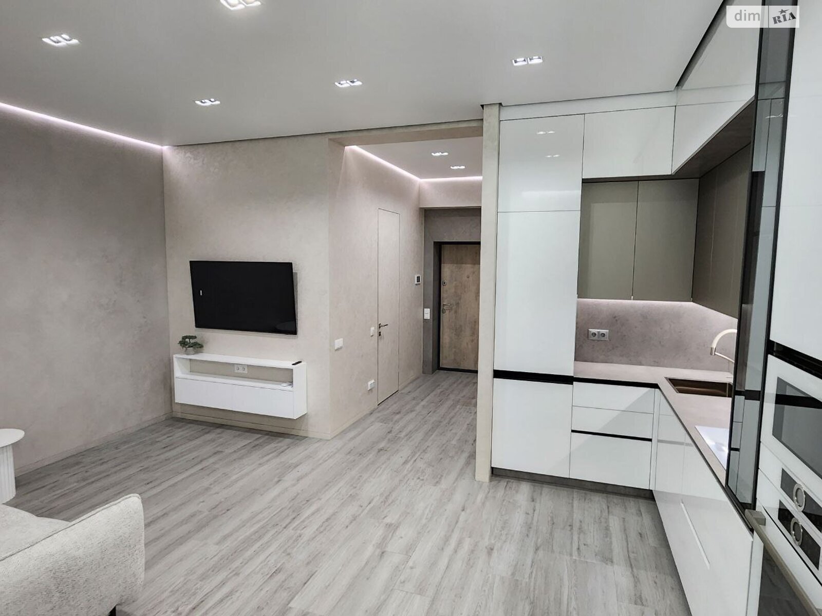 Продажа однокомнатной квартиры в Виннице, на просп. Космонавтов 49, район Вишенка фото 1 Продажа однокомнатной квартиры в Виннице, на просп. Космонавтов 49, район Вишенка фото 1