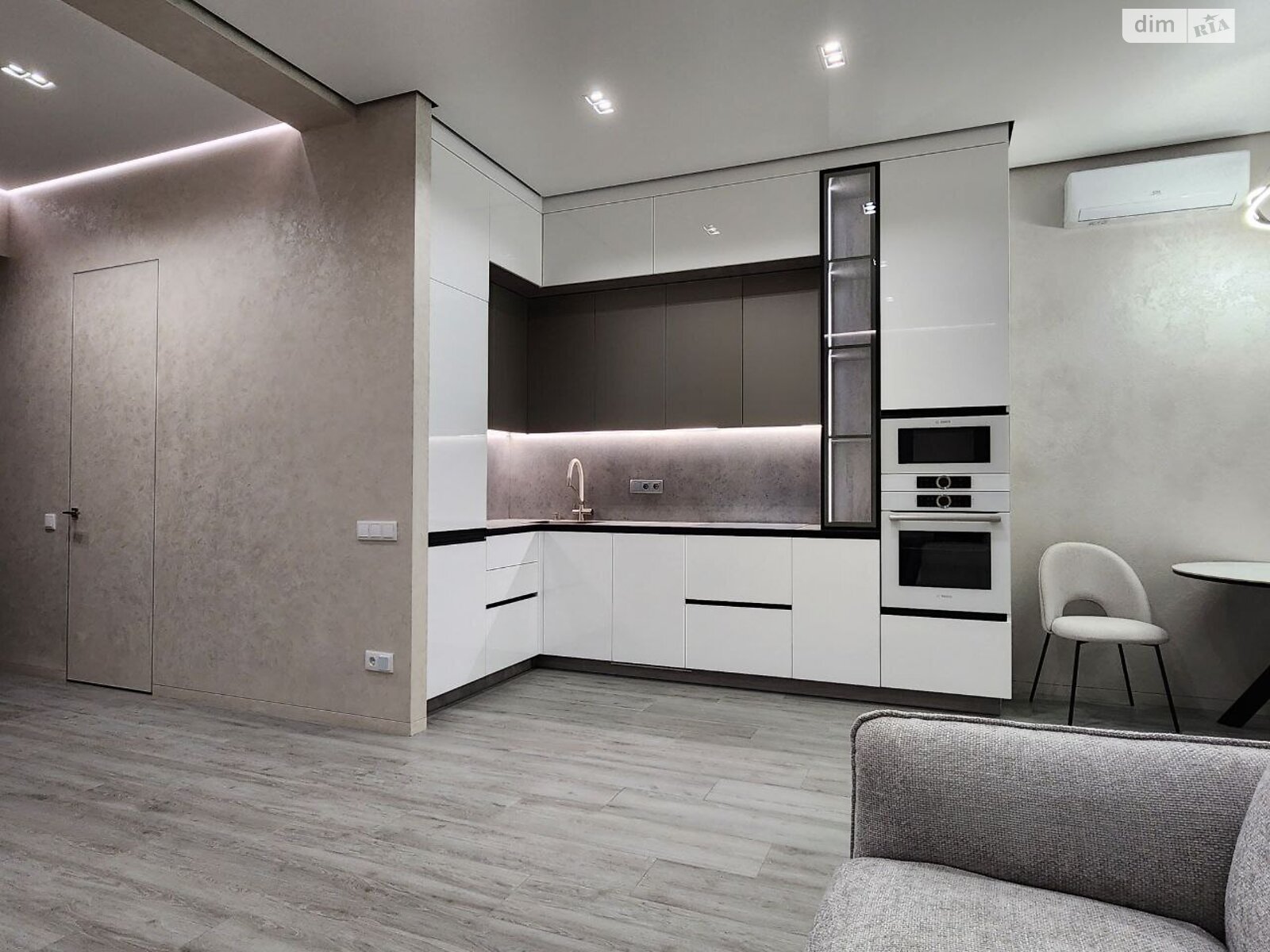 Продажа однокомнатной квартиры в Виннице, на просп. Космонавтов 49, район Вишенка фото 1 Продажа однокомнатной квартиры в Виннице, на просп. Космонавтов 49, район Вишенка фото 1