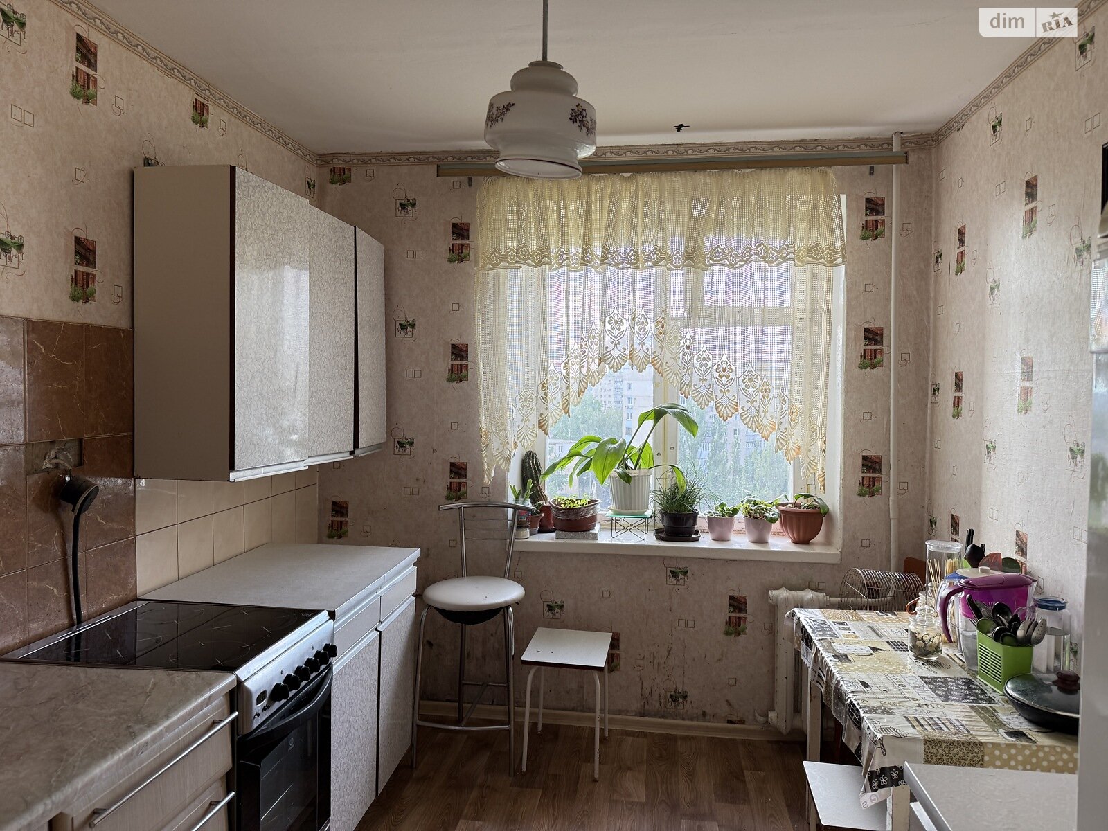 Продаж двокімнатної квартири в Вінниці, на просп. Космонавтів 69, район Вишенька фото 1 Продаж двокімнатної квартири в Вінниці, на просп. Космонавтів 69, район Вишенька фото 1