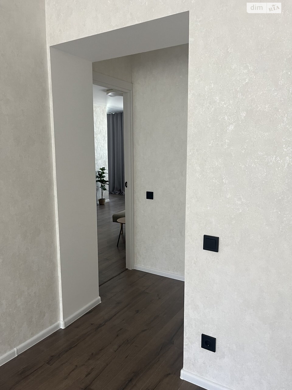 Продажа трехкомнатной квартиры в Виннице, на просп. Космонавтов 7, район Вишенка фото 1 Продажа трехкомнатной квартиры в Виннице, на просп. Космонавтов 7, район Вишенка фото 1