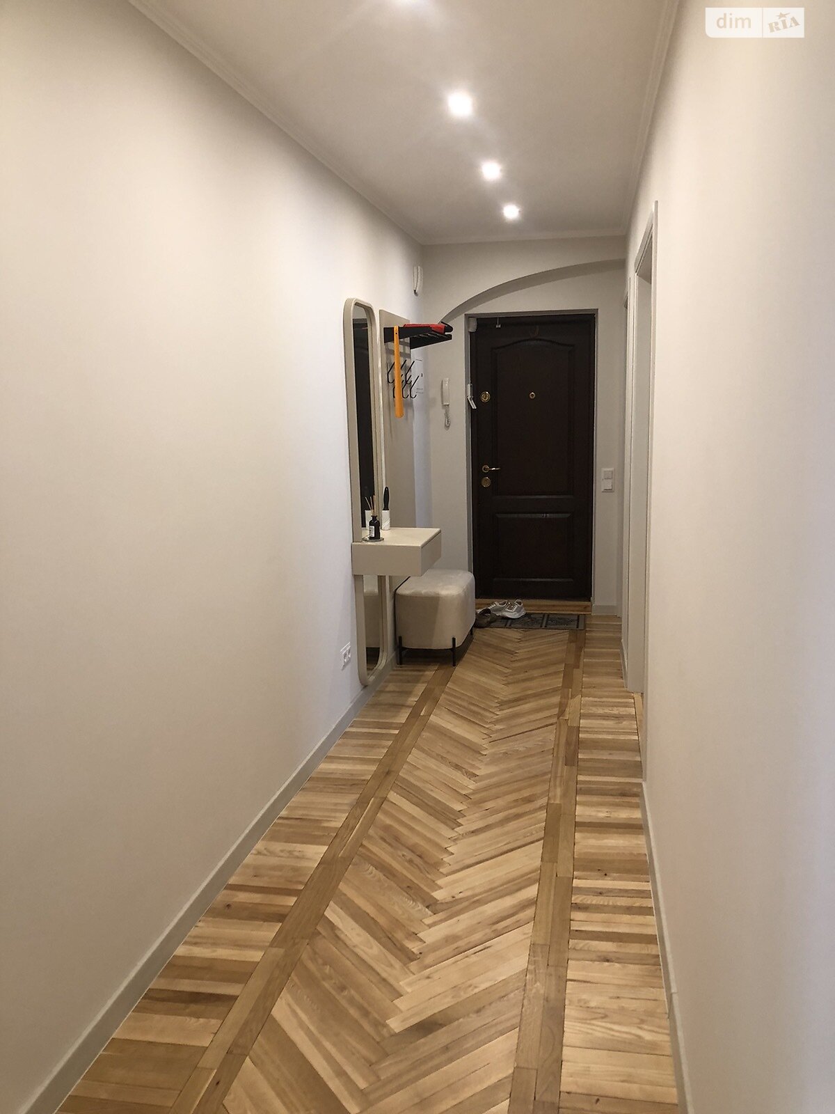 Продажа трехкомнатной квартиры в Виннице, на просп. Космонавтов 39, район Вишенка фото 1